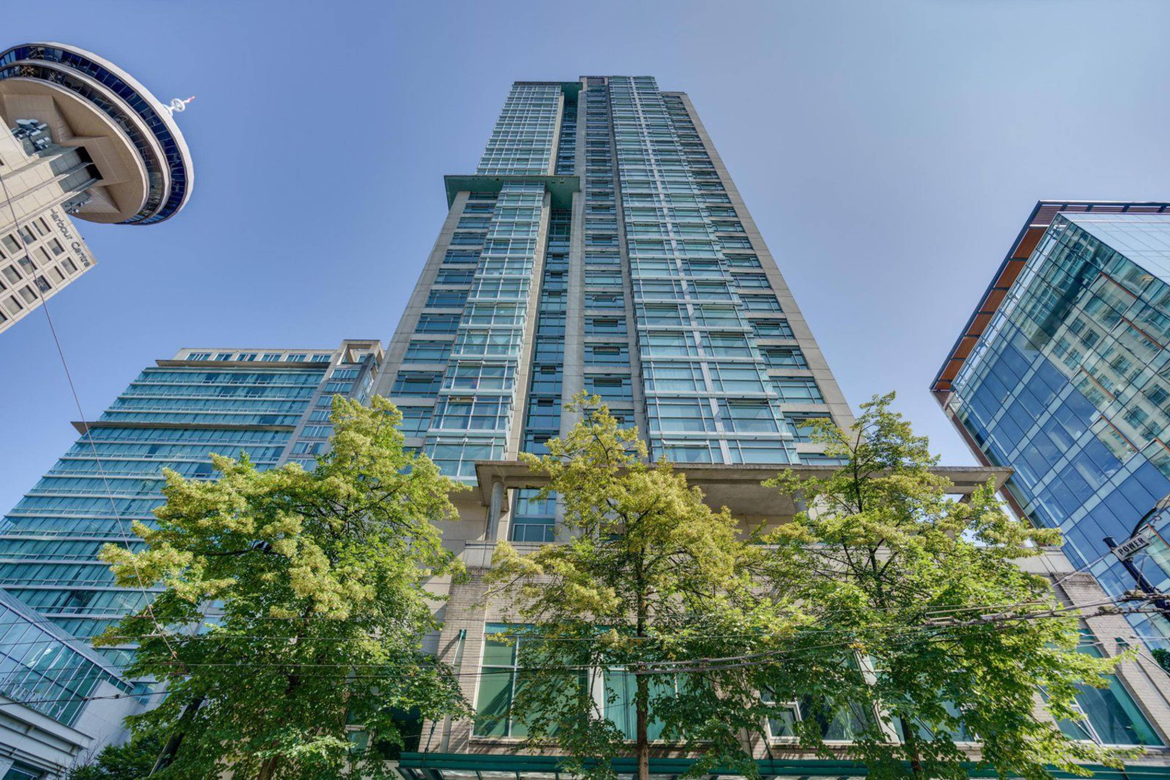Conference Plaza Apartment Building