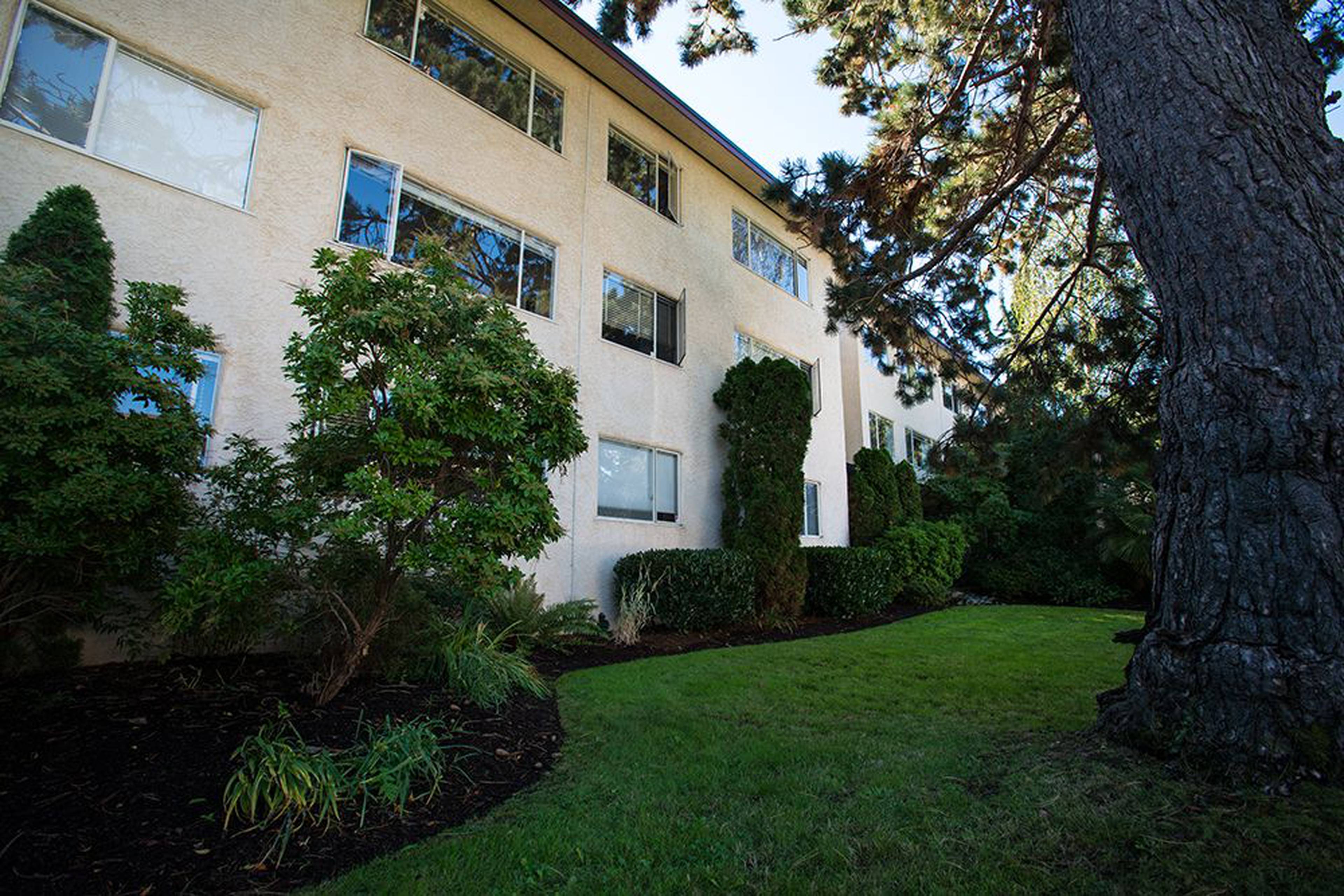 Pacific Shores Apartment Building