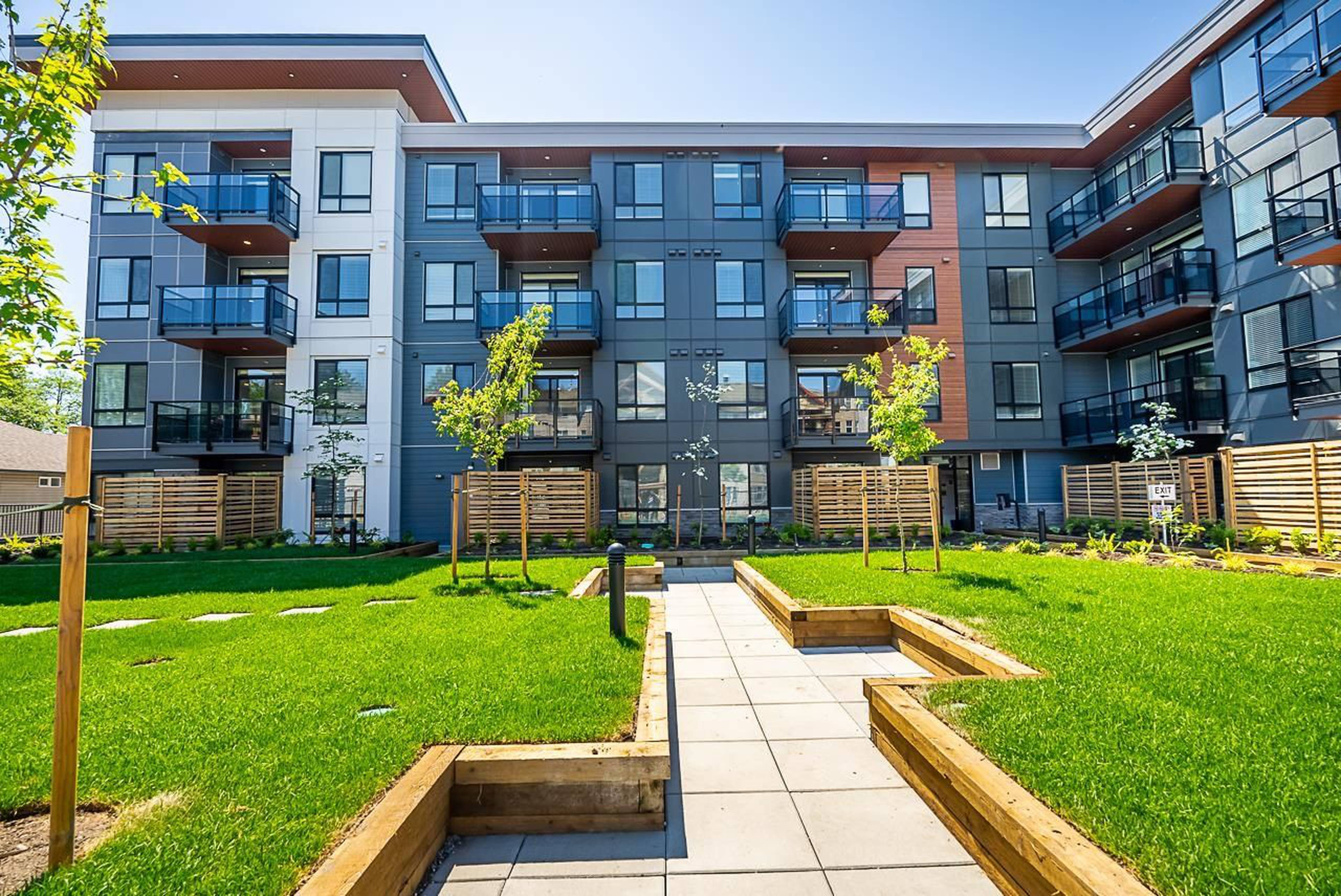 Forme on 54th Langley, BC 19825 54 Ave liv.rent