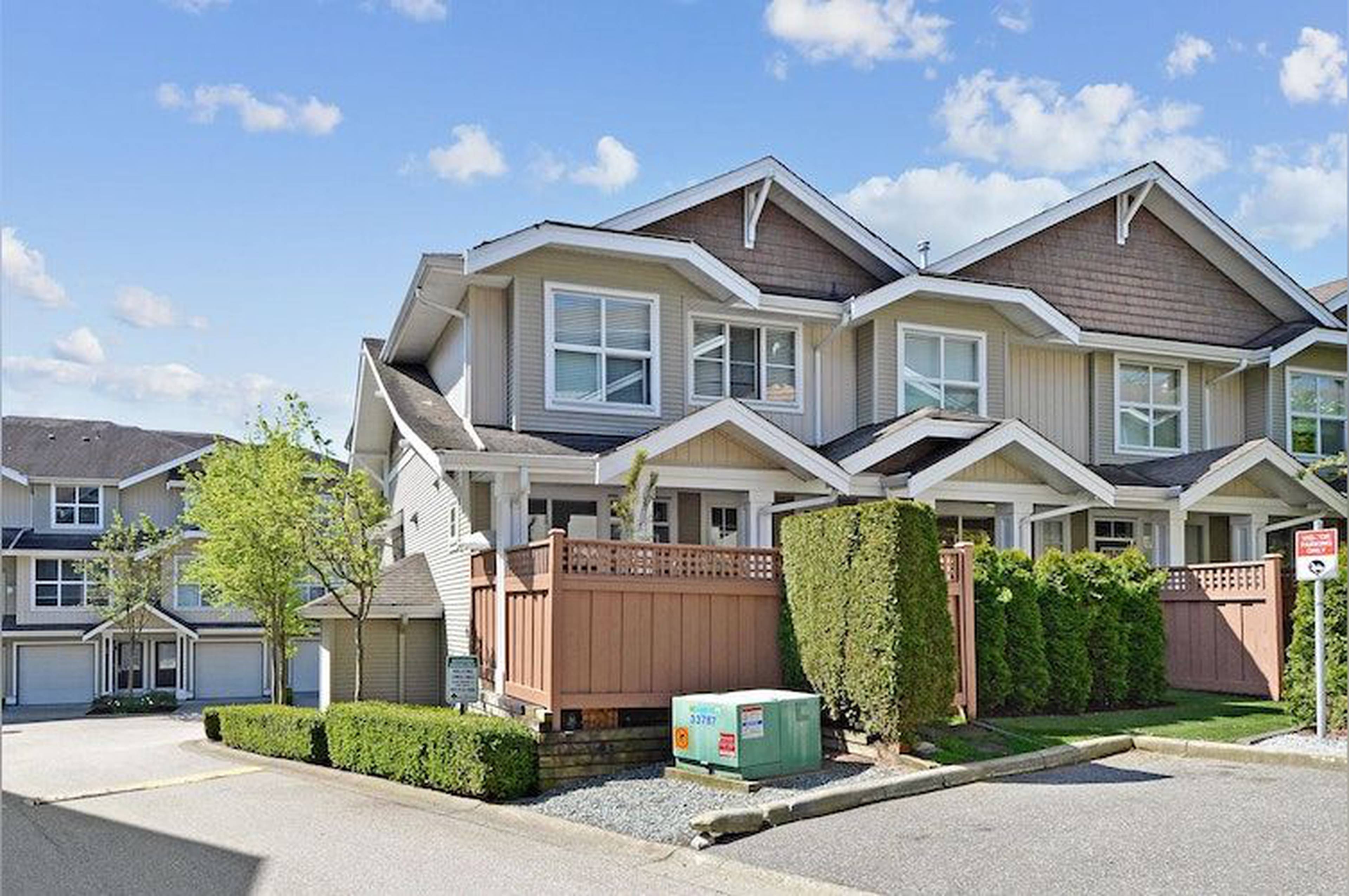 Willow Edge 20460 66 Ave Apartments for Rent Langley liv.rent