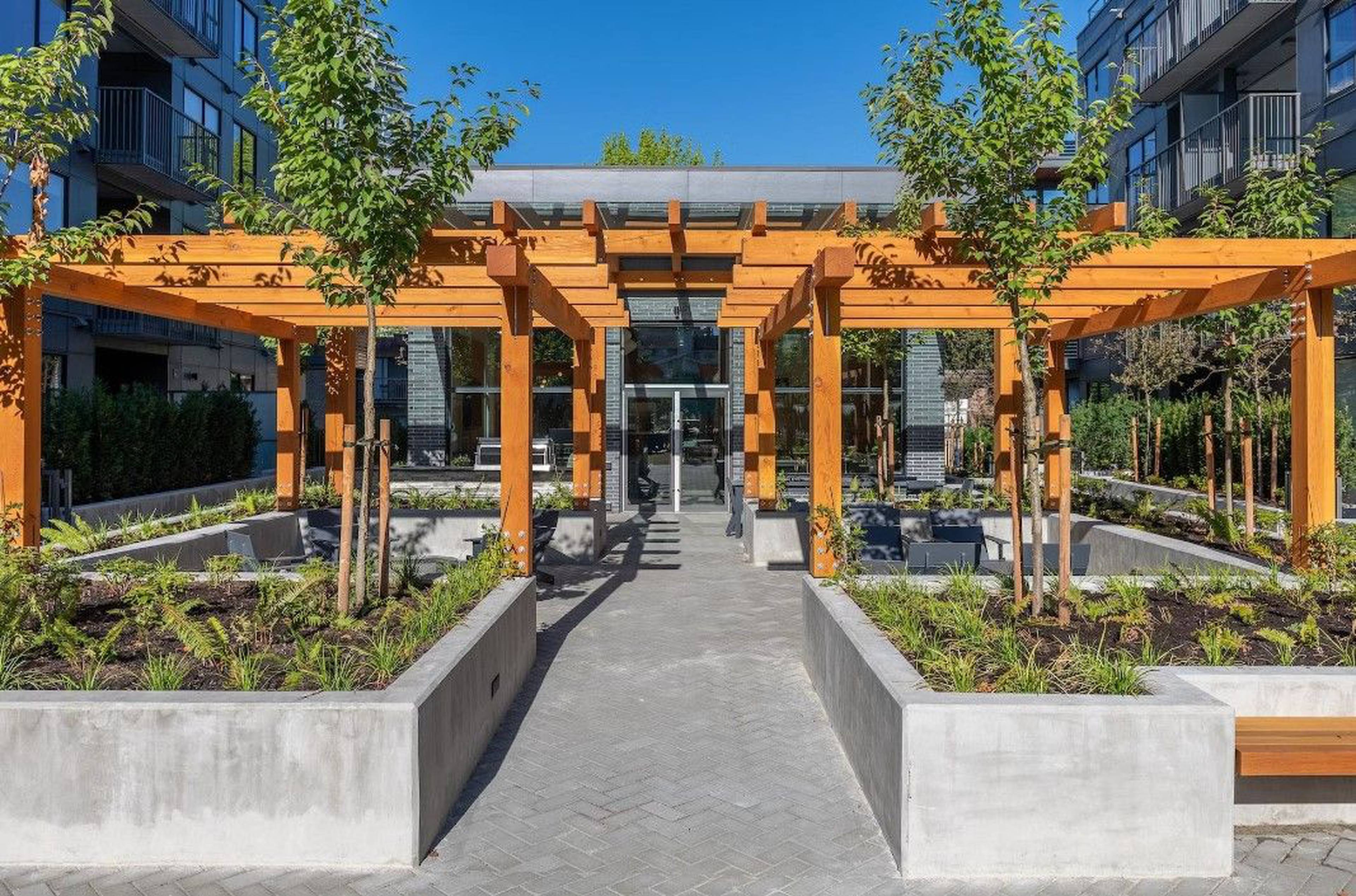 Port & Mill Apartments for Rent, 645 Como Lake Ave, Coquitlam, BC - 4