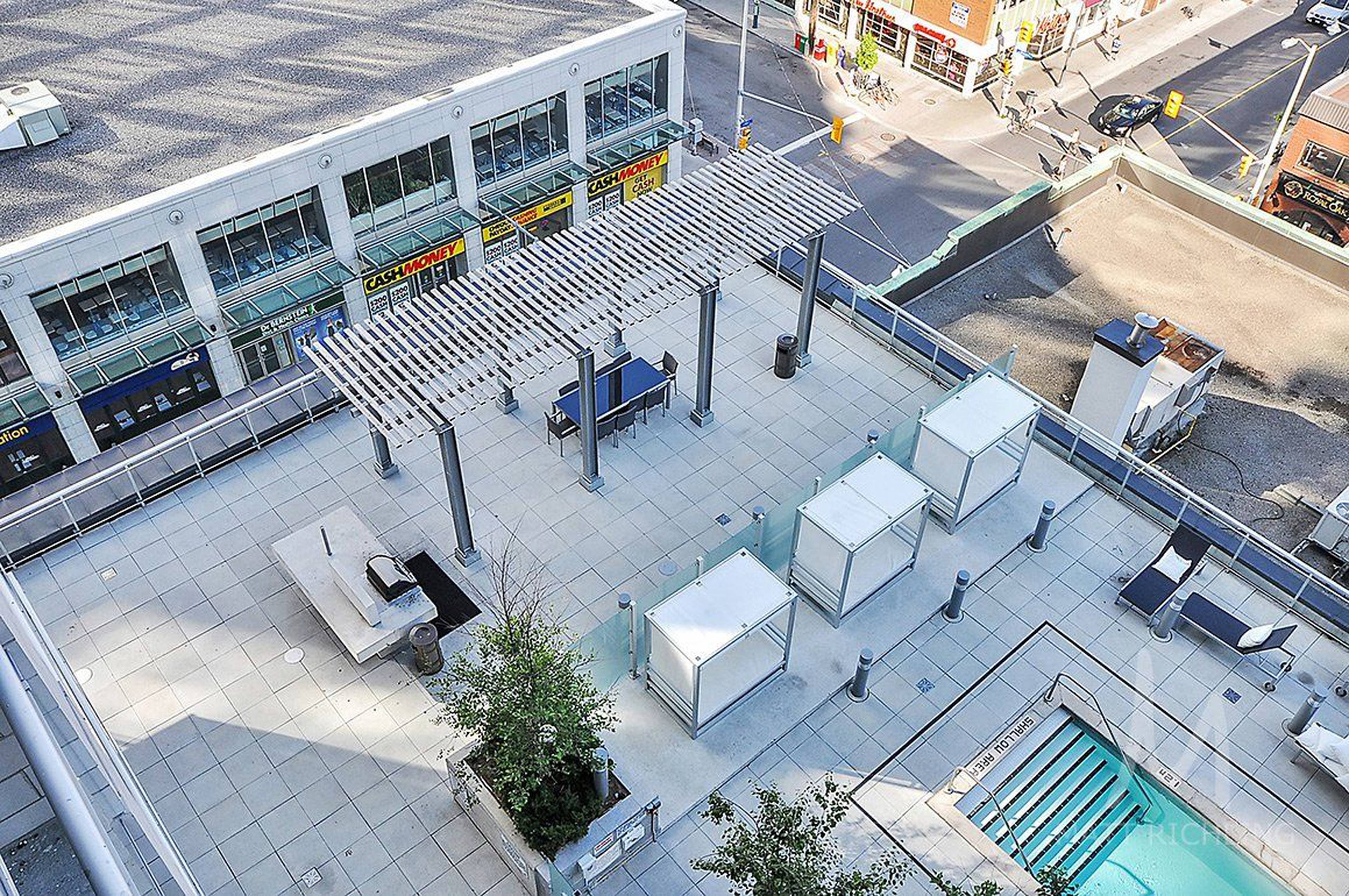 The Mondrian Apartments for Rent, 324 Laurier Ave W, Ottawa, ON - 3