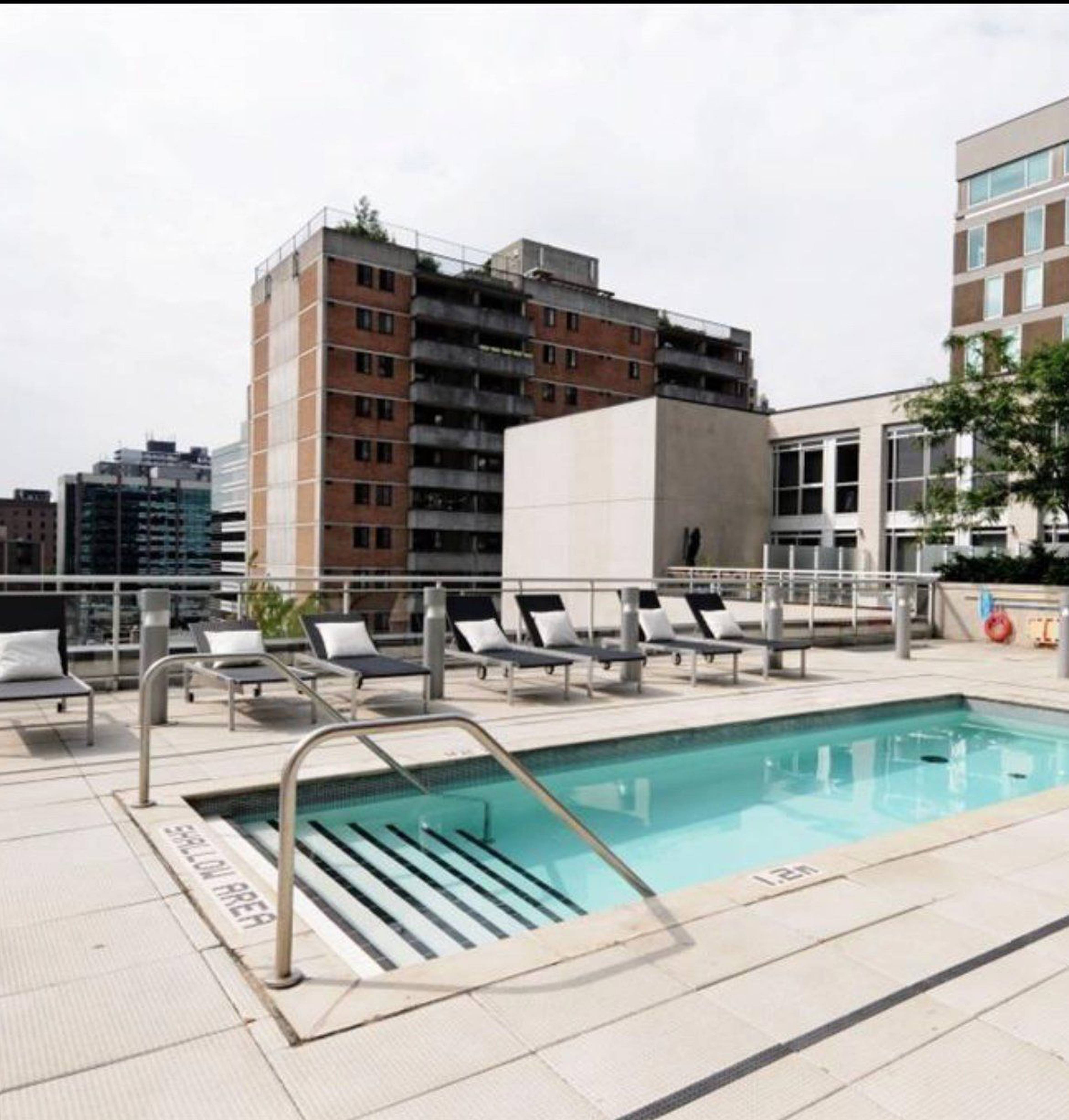 The Mondrian Apartments for Rent, 324 Laurier Ave W, Ottawa, ON - 2