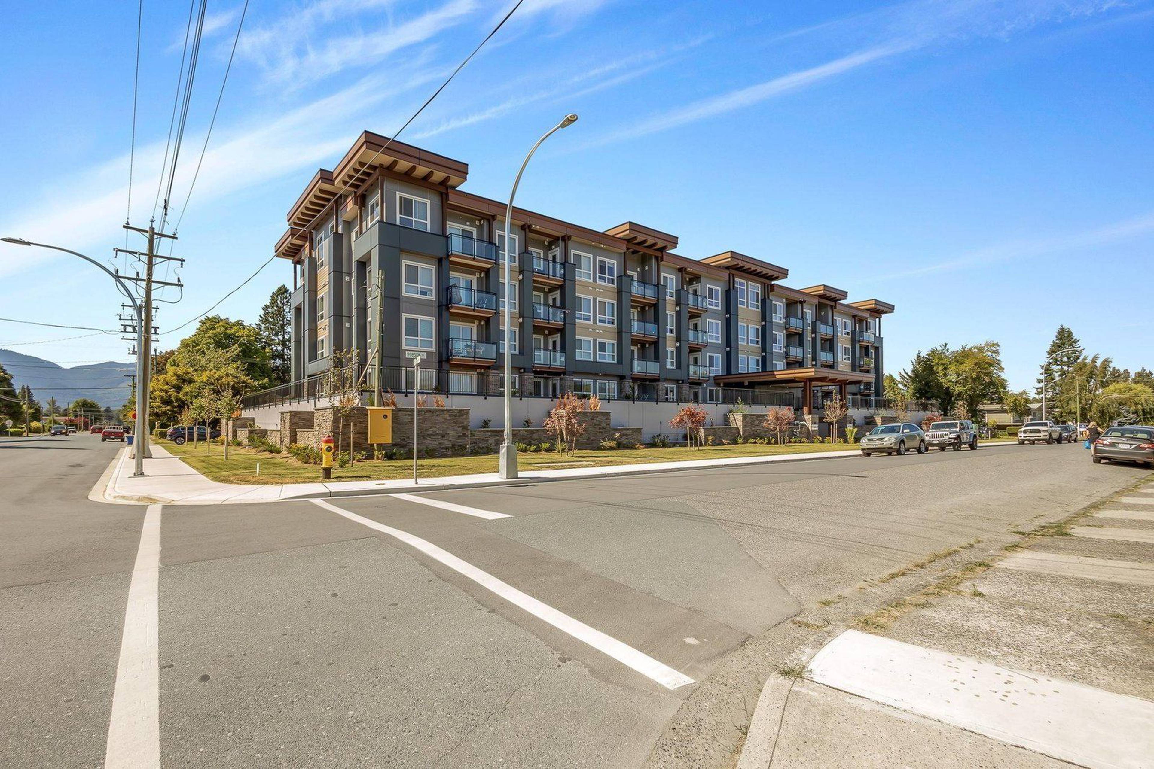 The Robson Apartments for Rent, 9450 Robson St, Chilliwack, BC - 2