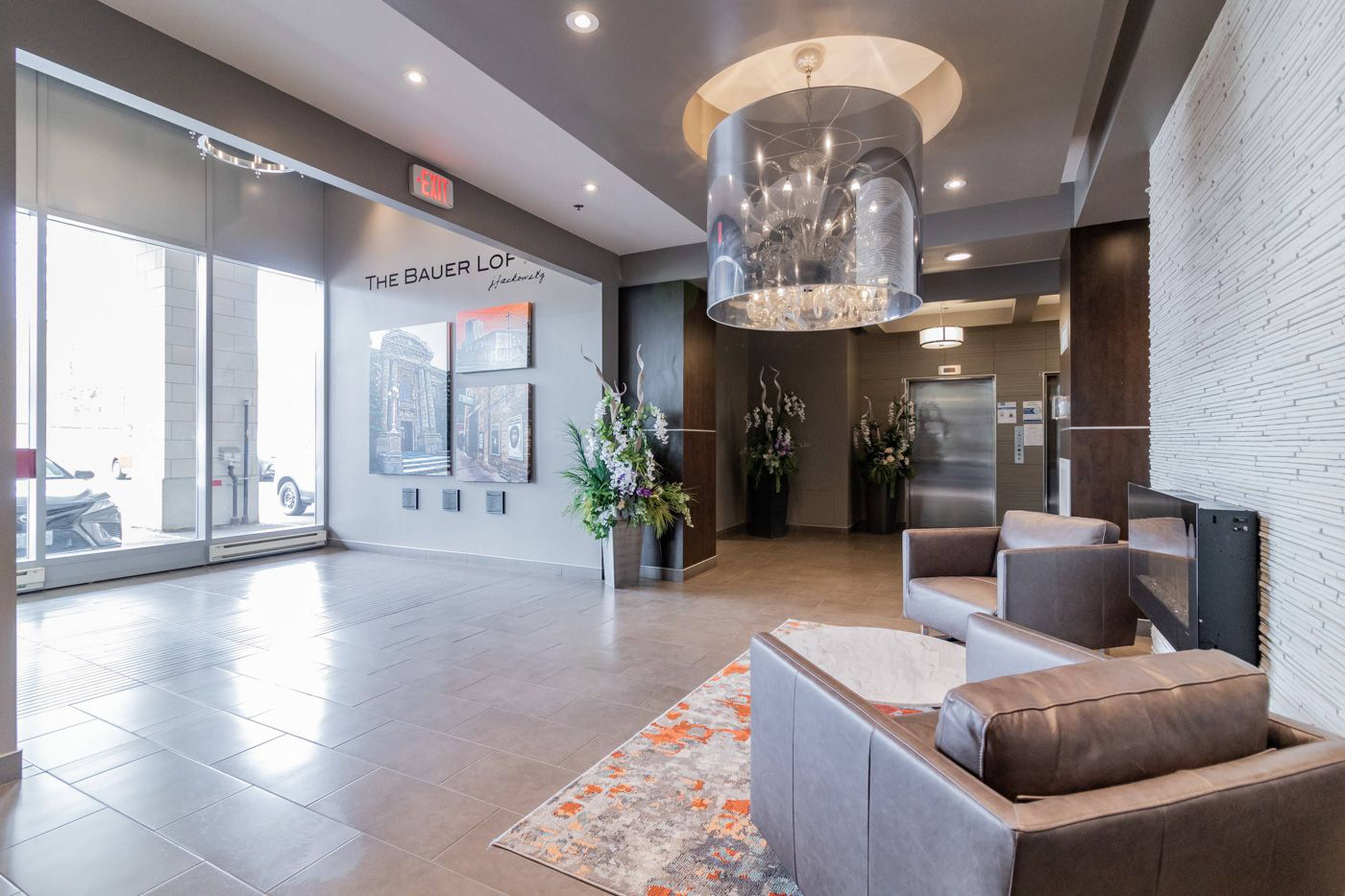 Bauer Lofts Waterloo, ON - 191 King St S | liv.rent