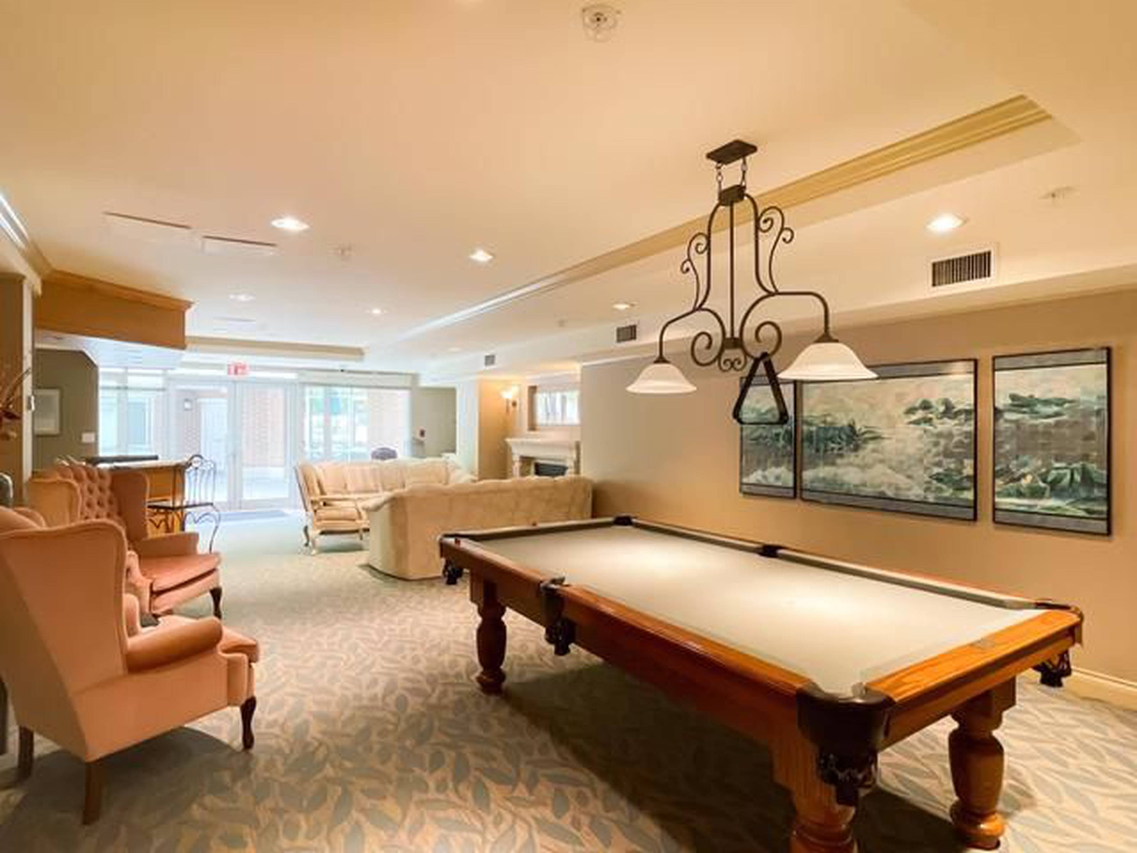 Balmoral 5615 Hampton Pl Apartments for Rent Vancouver liv.rent