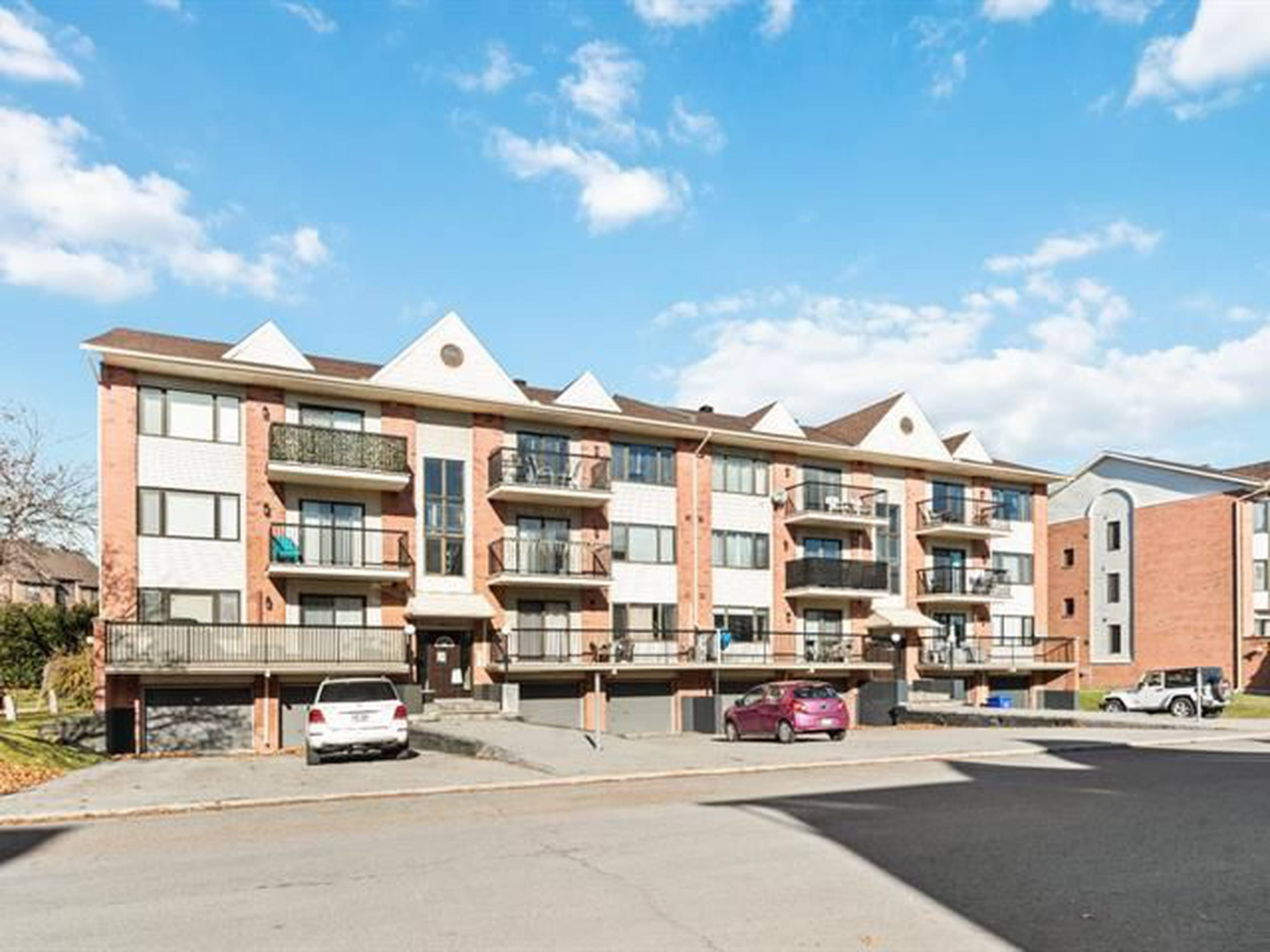 Rue de Toulouse Apartment Building
