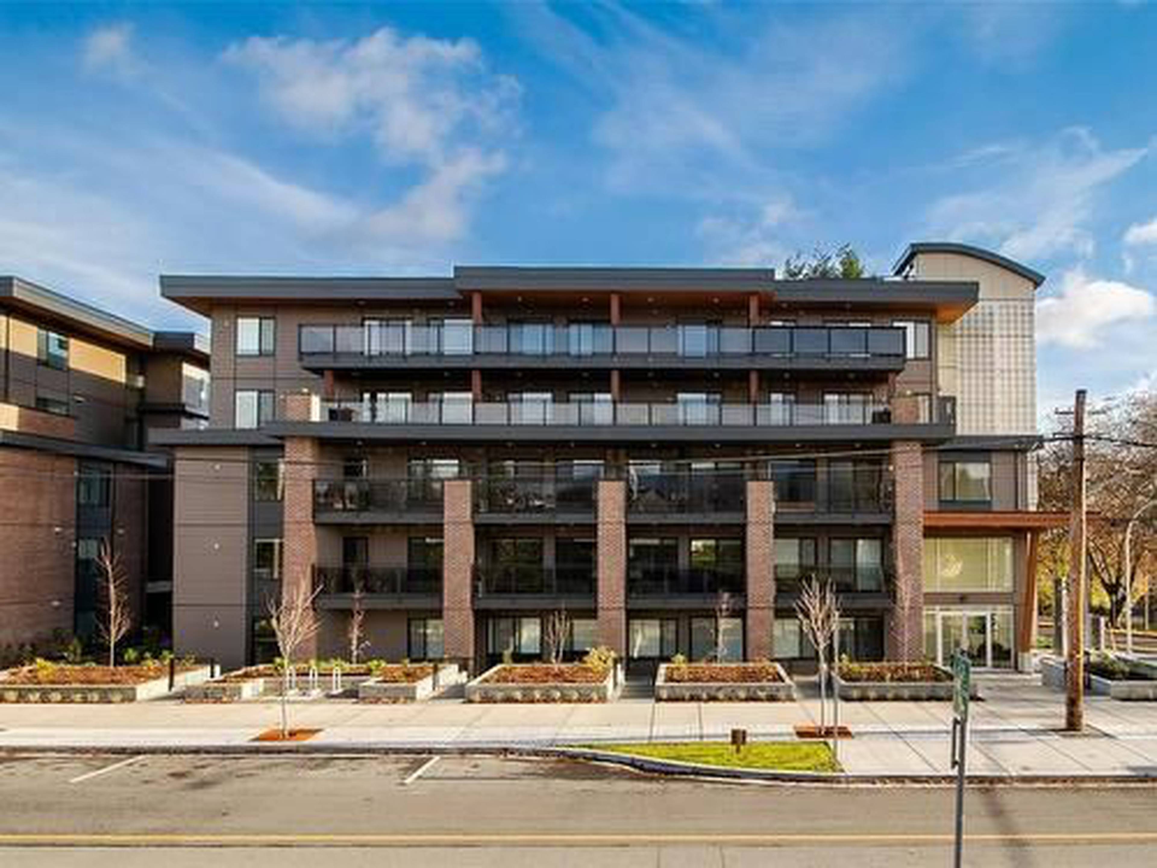 Haliburton St Apartment Building