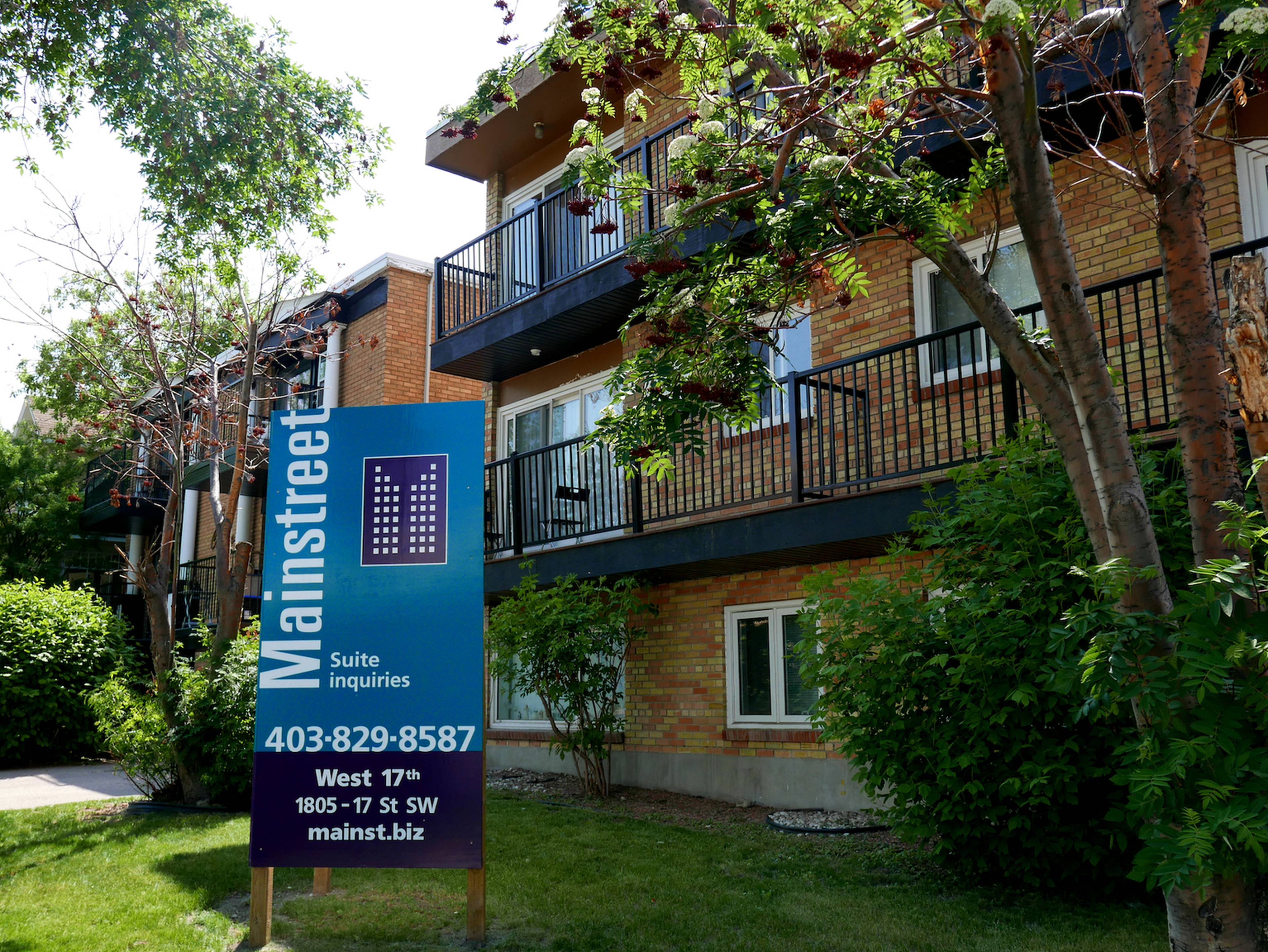West 17 Apartment Building