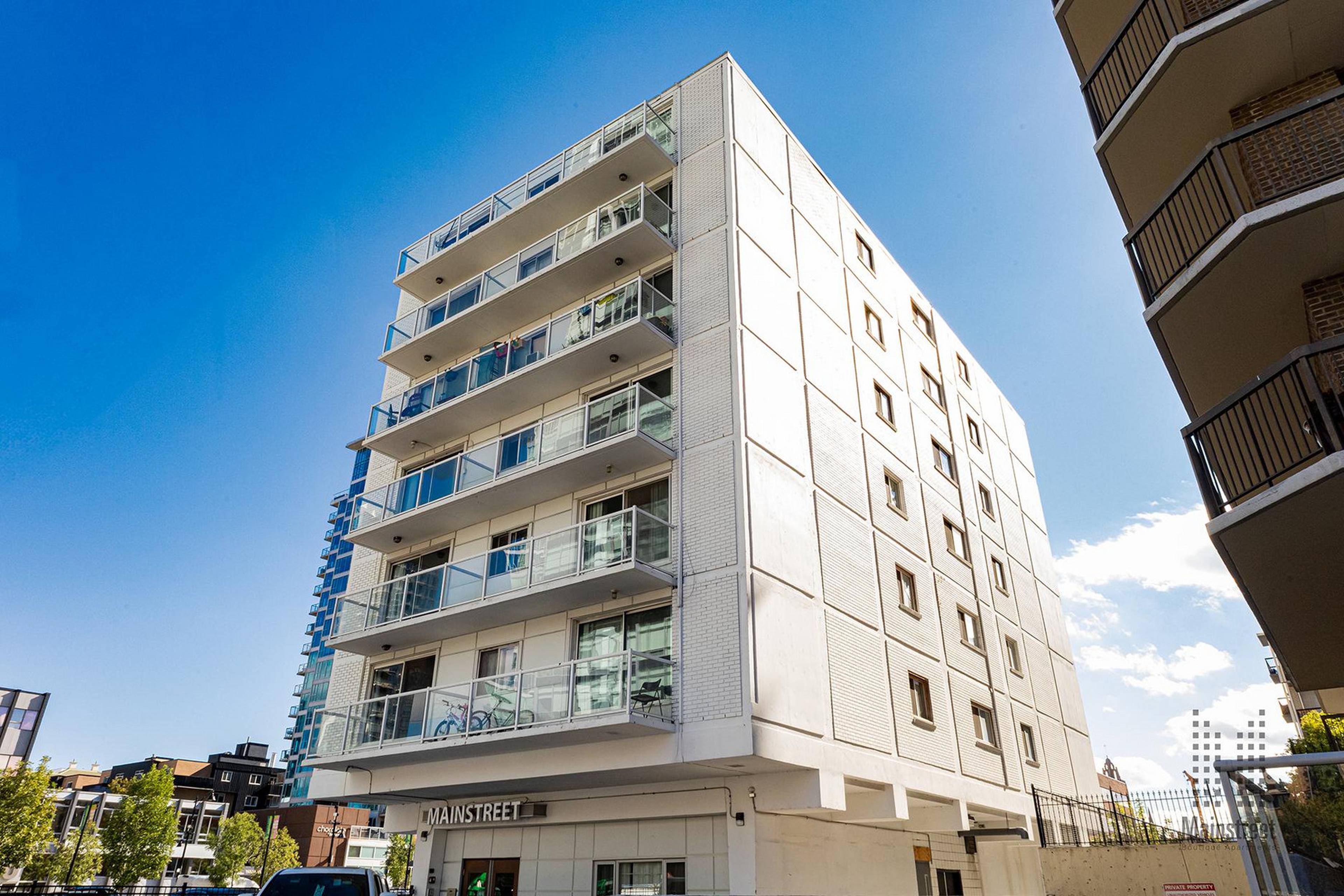 Westwinds Apartments Apartment Building