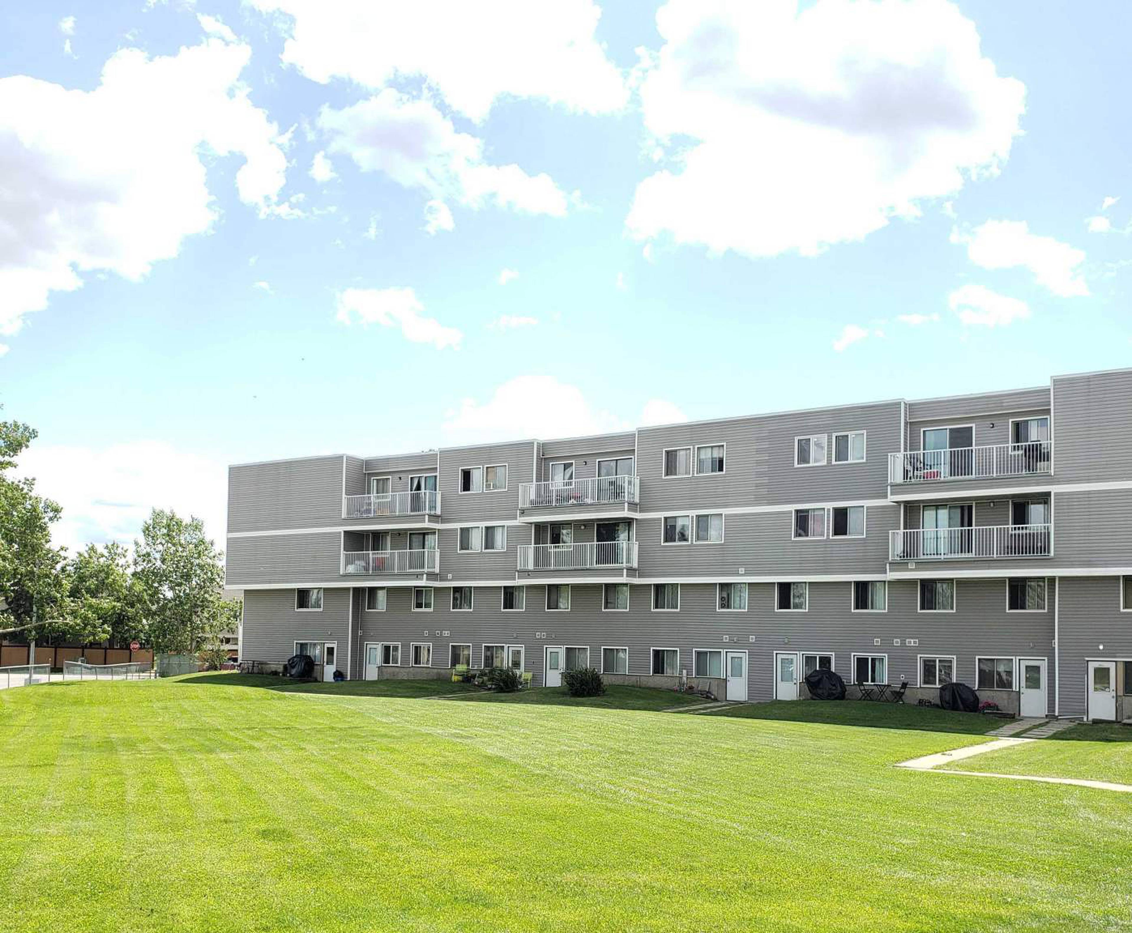 Bannerman Apartments Apartment Building