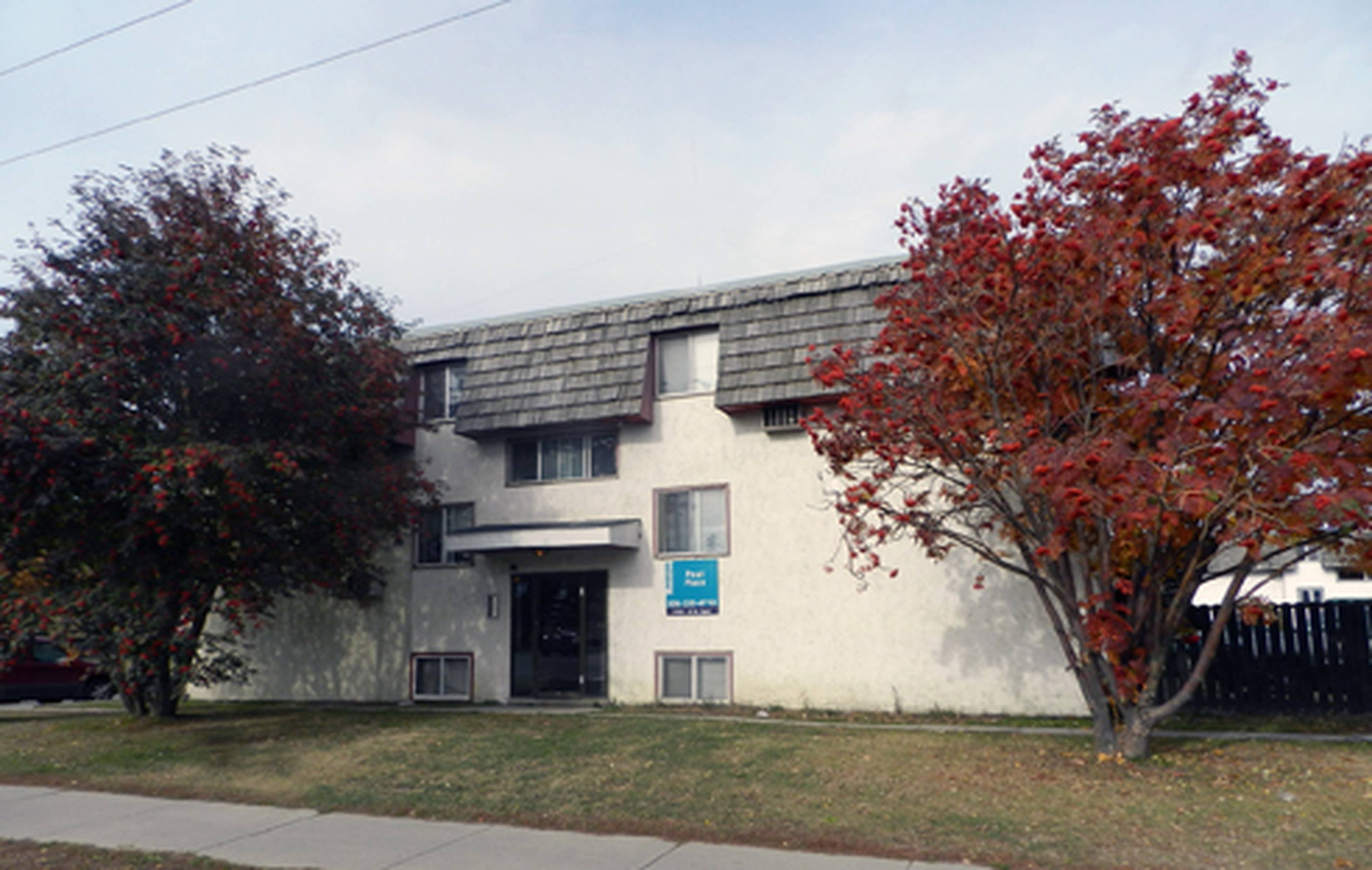 Peat Place Apartment Building