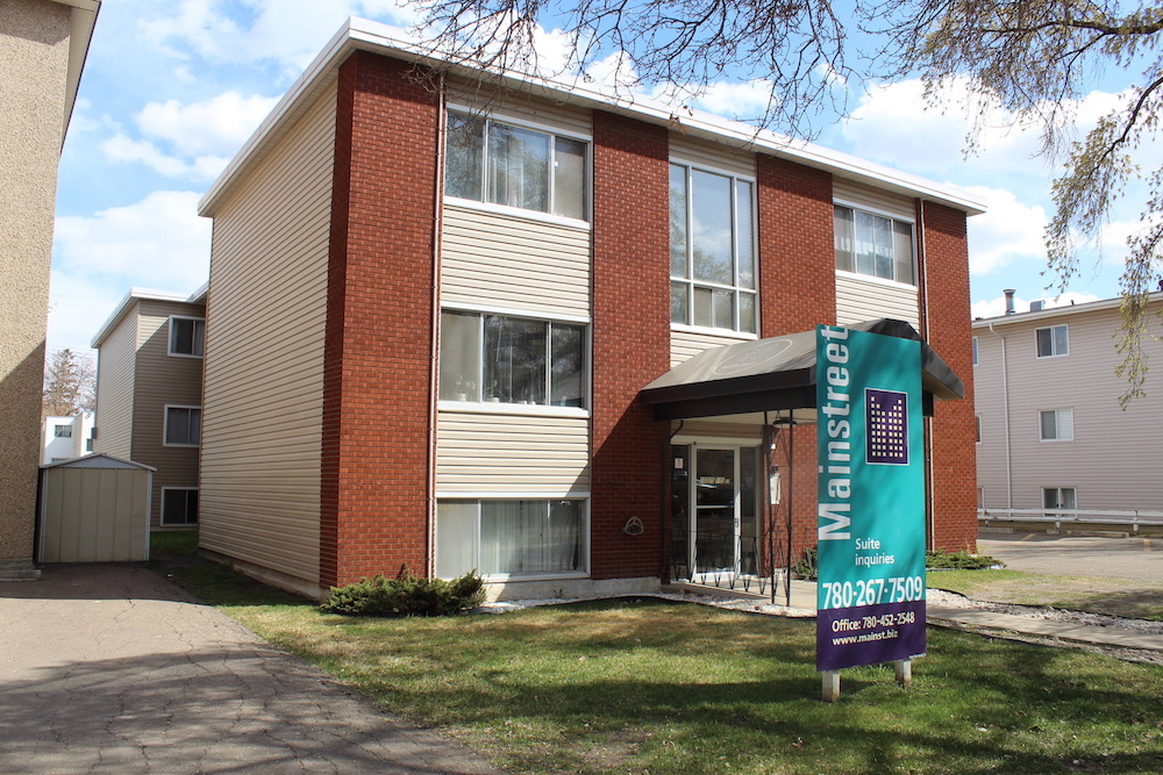 Oliver 1 Apartments Apartment Building