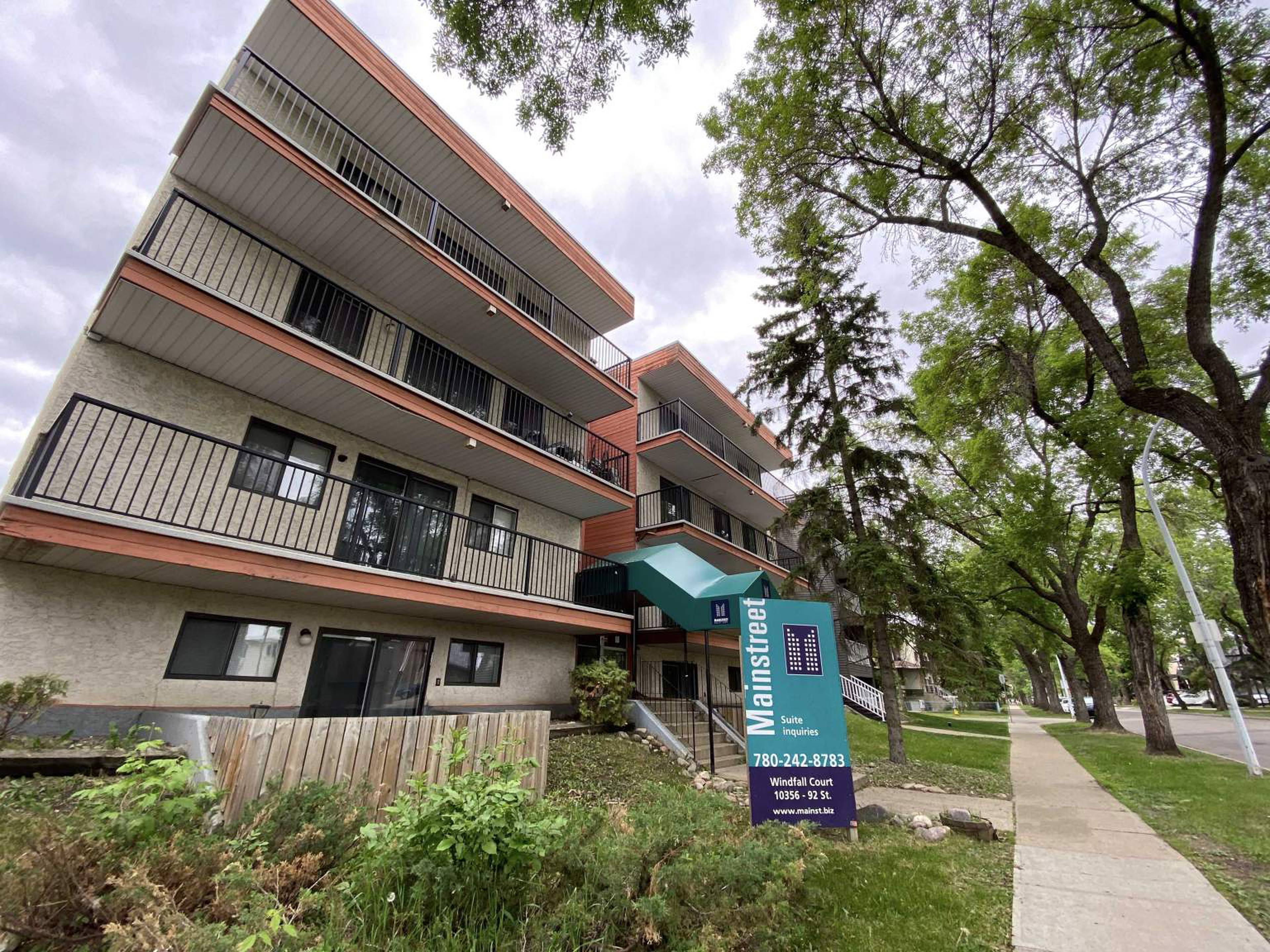 Windfall Court Apartment Building