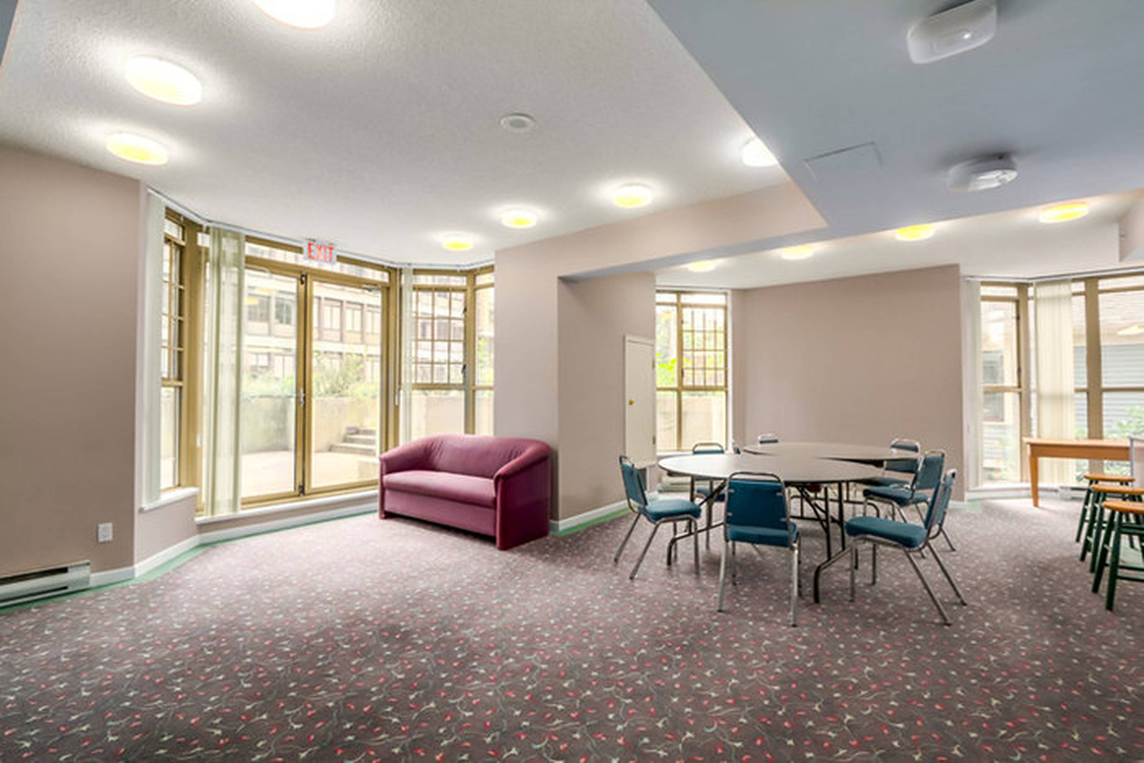 Jardine's Lookout Annex 865 Hamilton Street Apartments for Rent