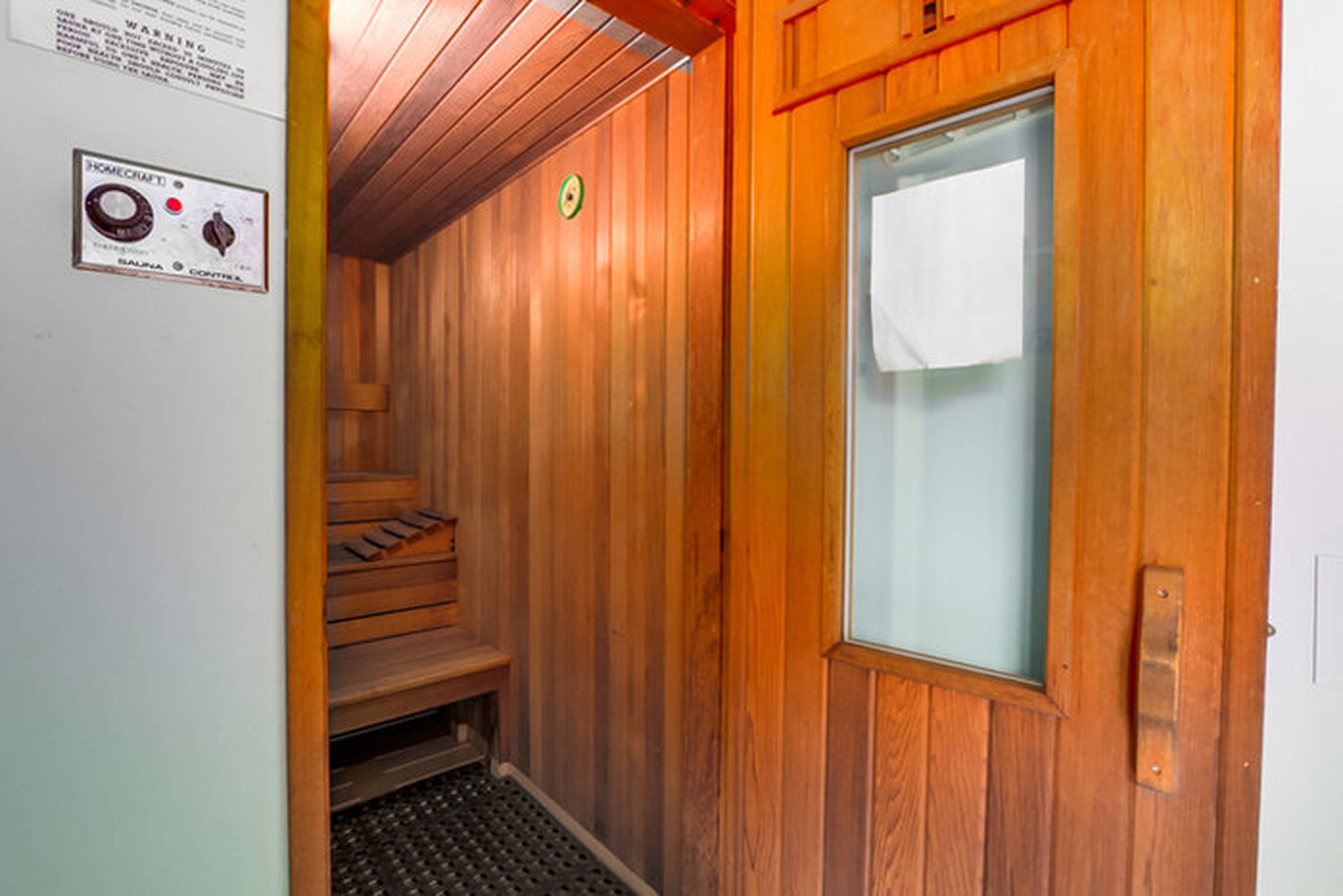 Jardine's Lookout Annex 865 Hamilton Street Apartments for Rent