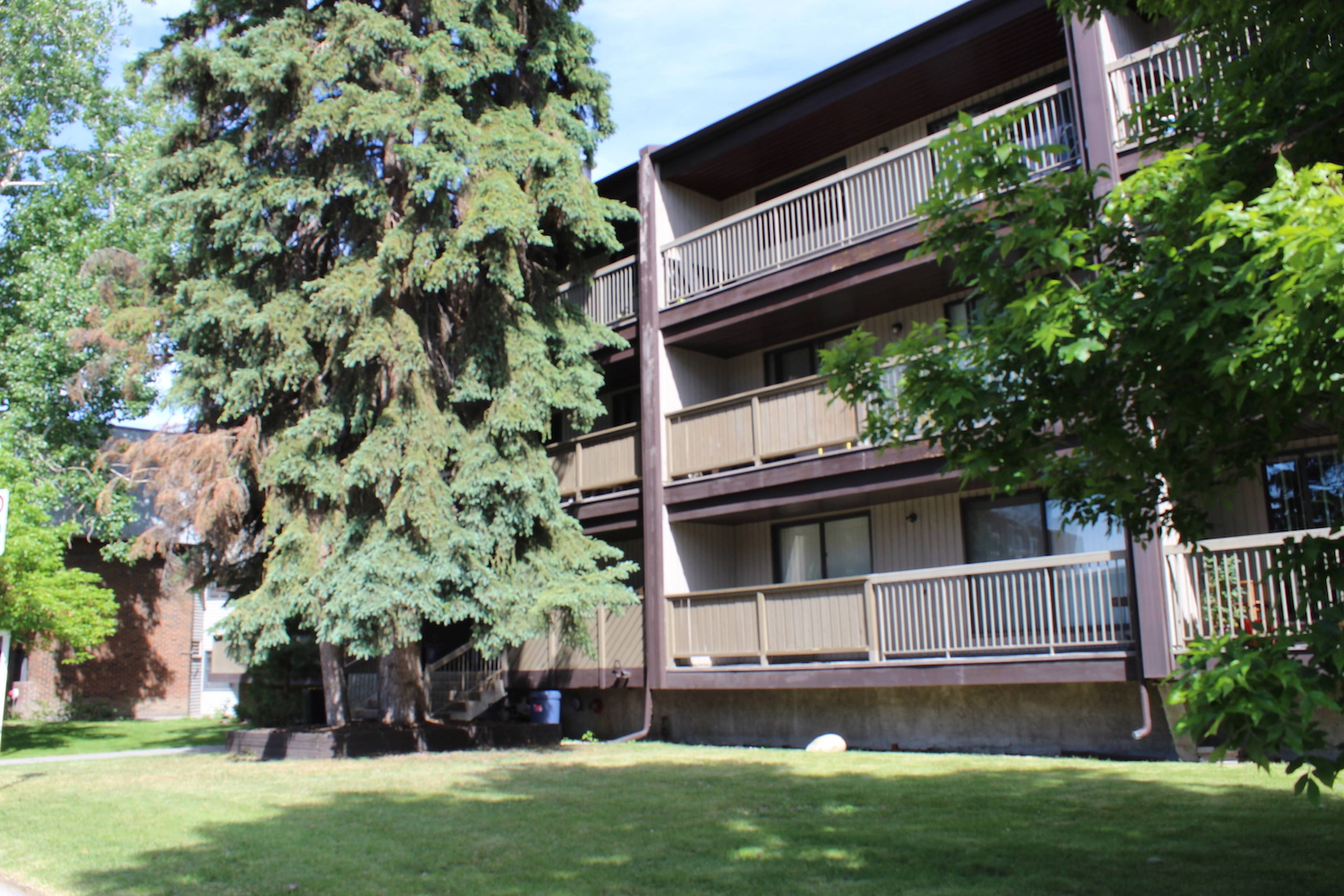 Chinook Place Apartment Building