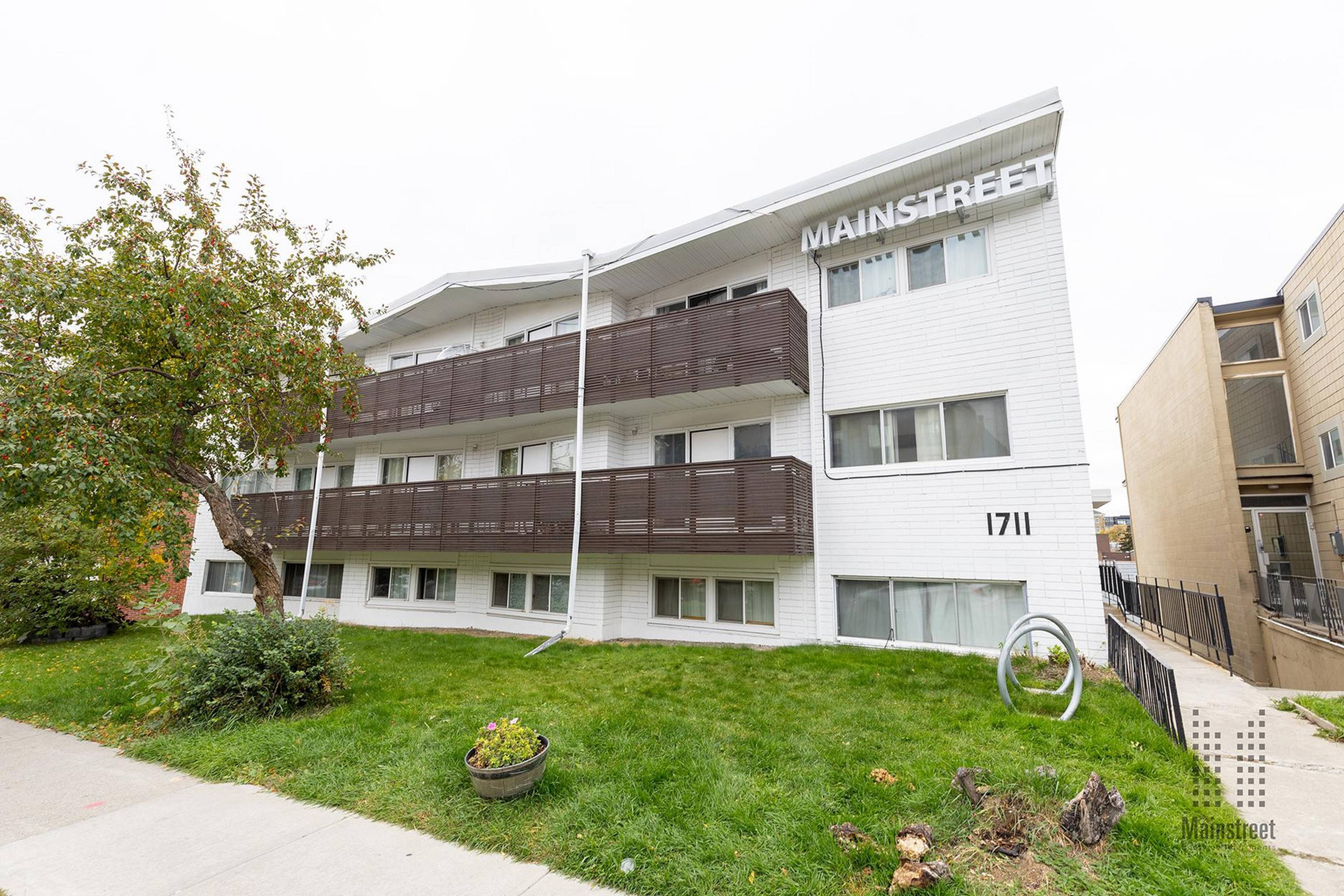 Bankview 1711 Apartment Building