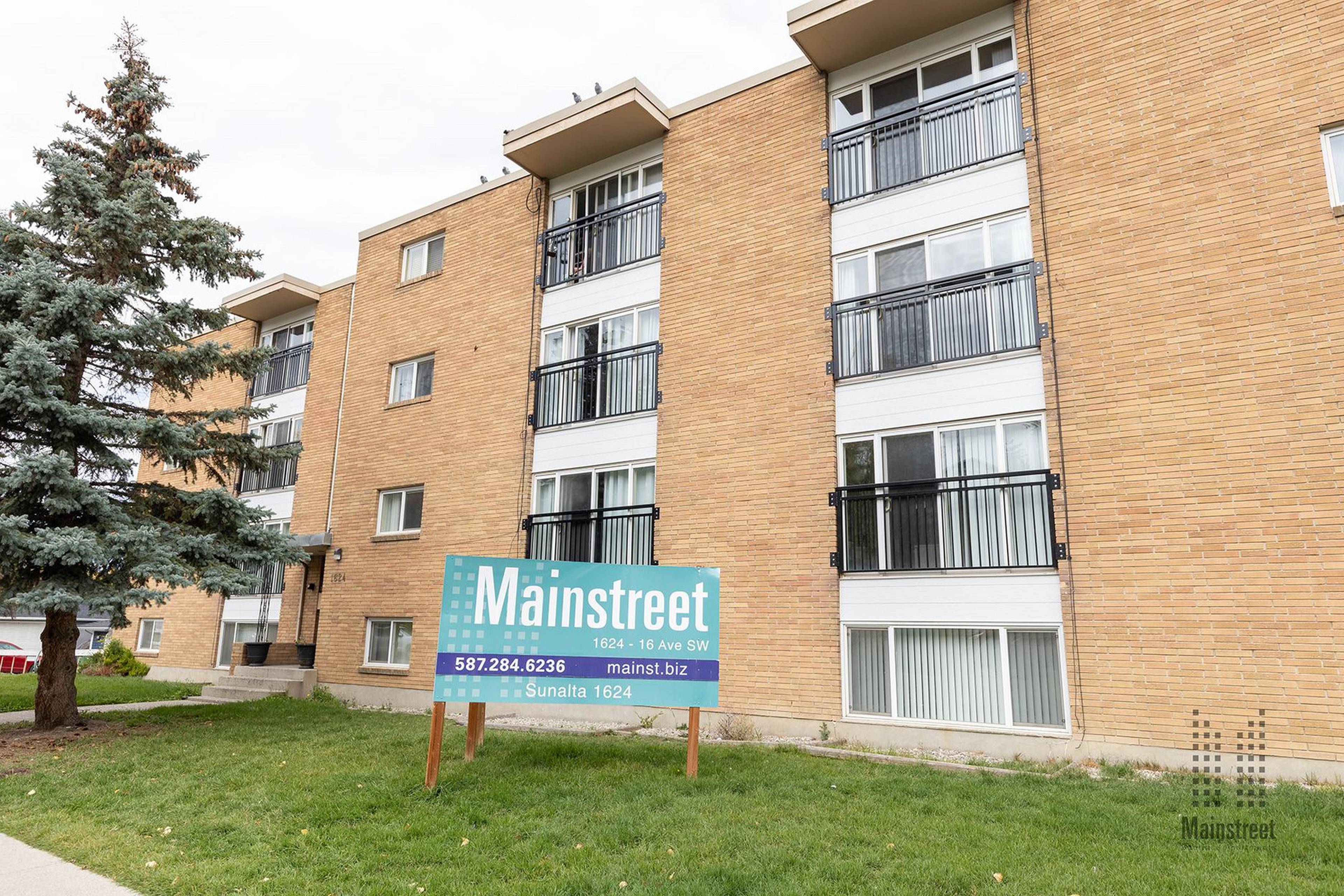 Sunalta 1624 Apartment Building