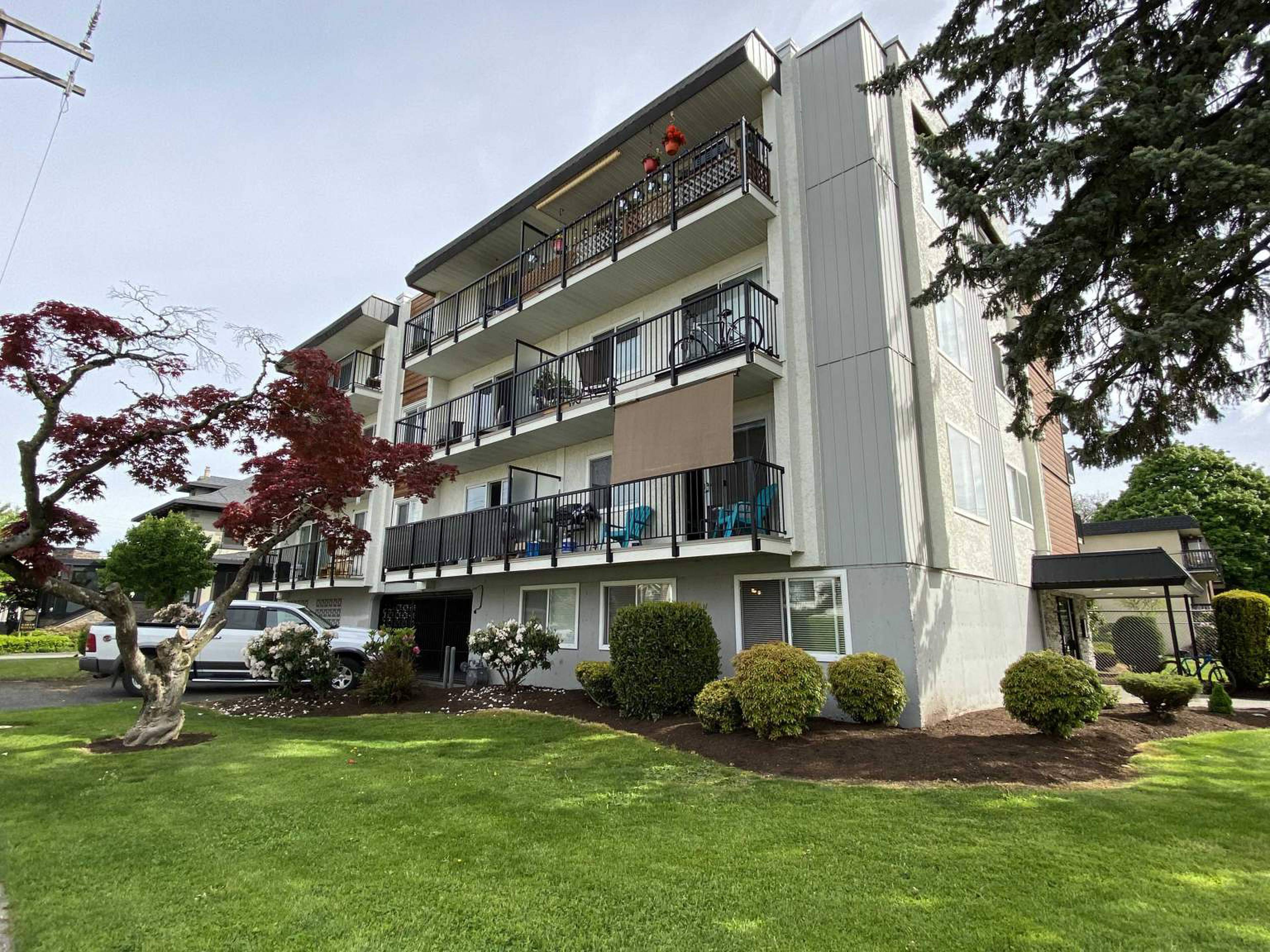 Chilliwack Central Apartments Apartment Building