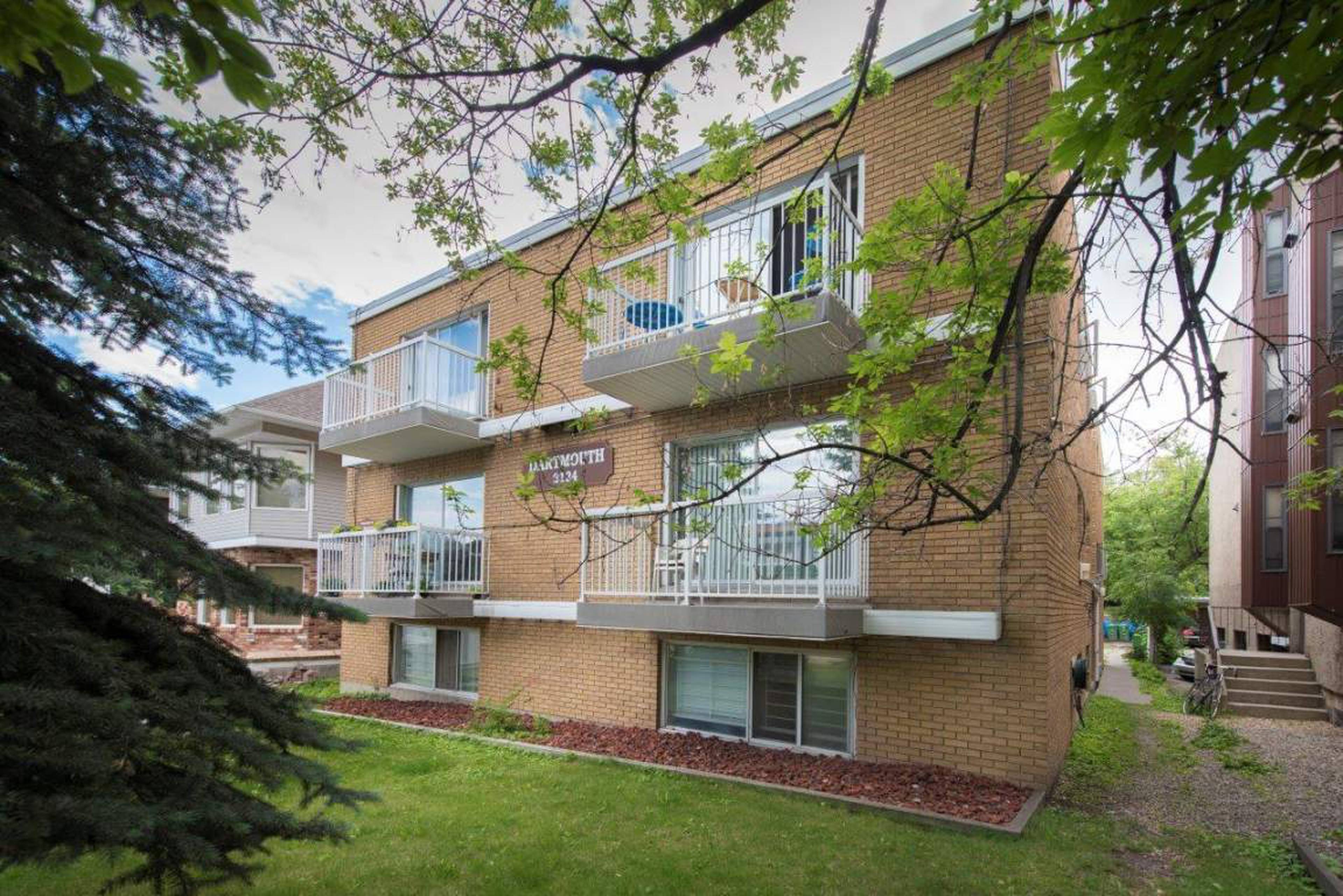 Dartmouth Apartments Apartment Building