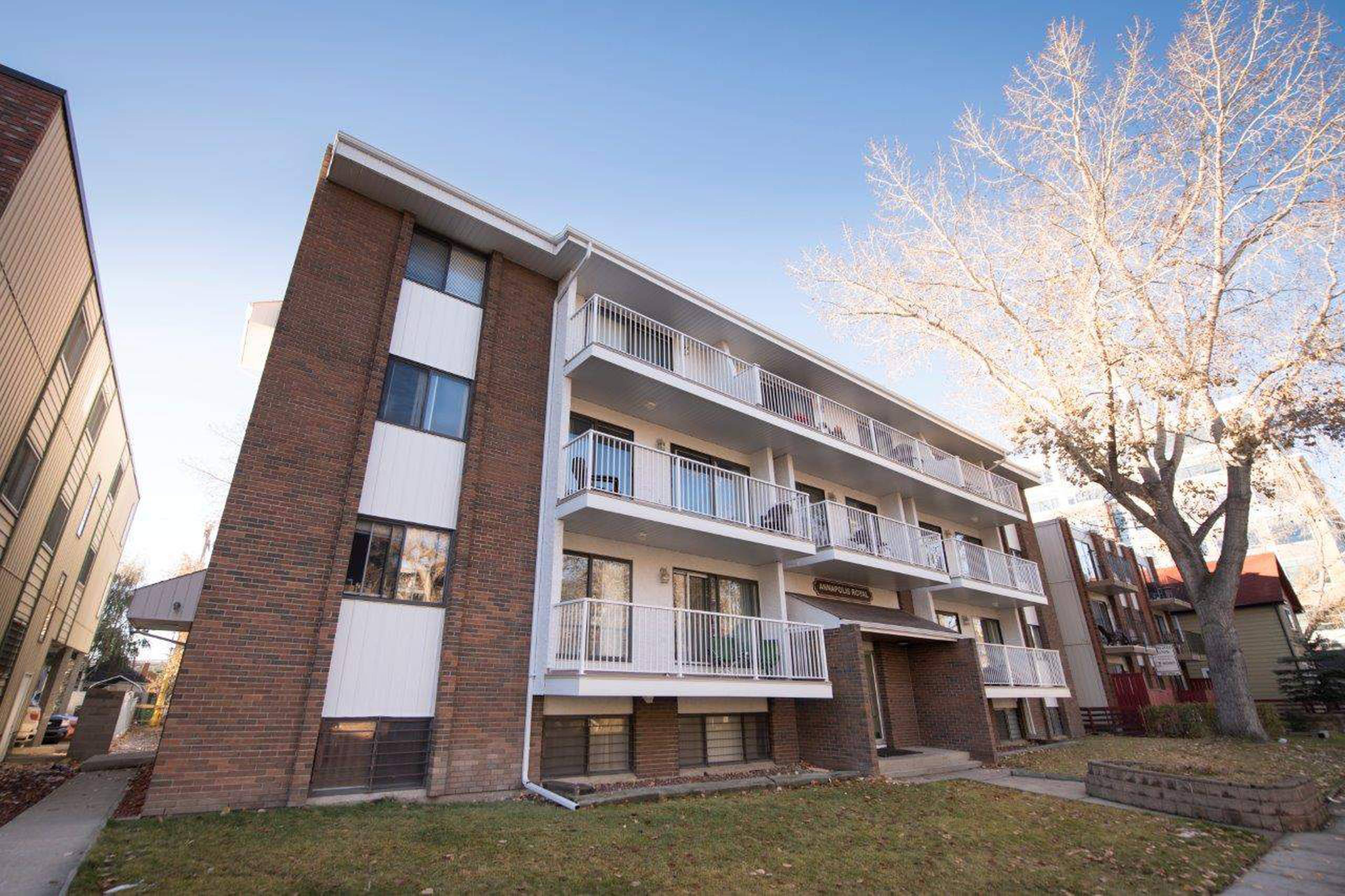 Bridgeland Apartments Apartment Building