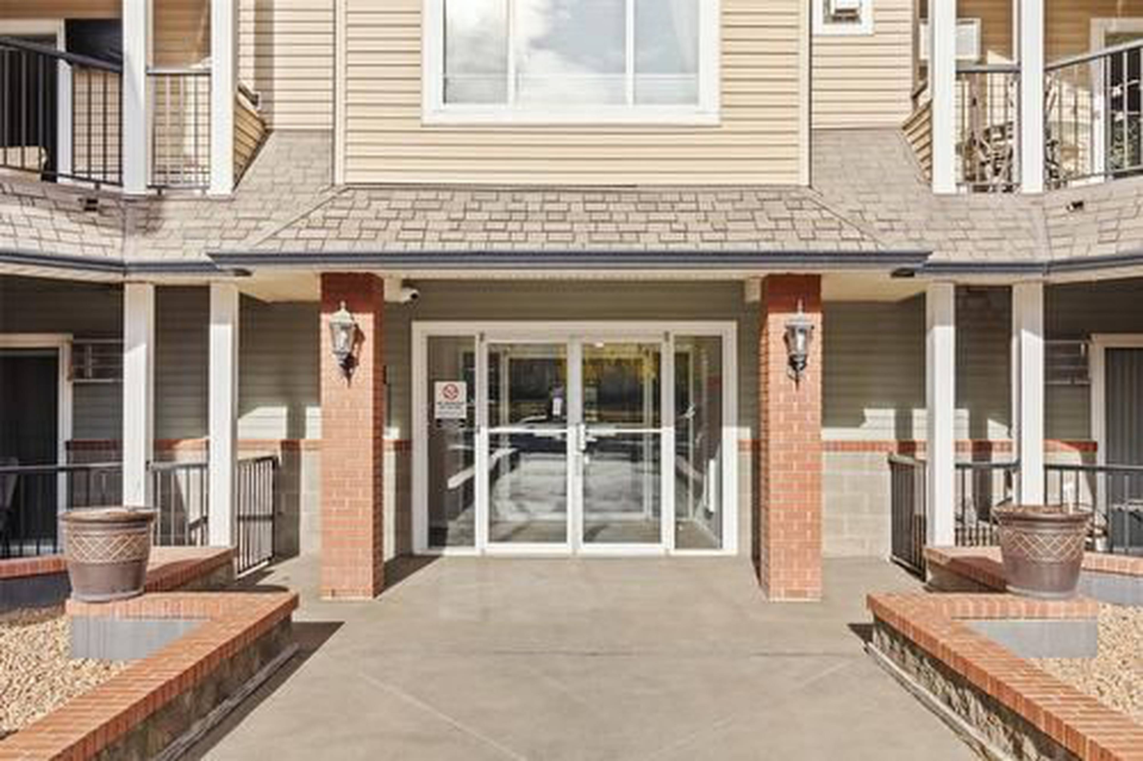 Pioneer Landing Apartment Building