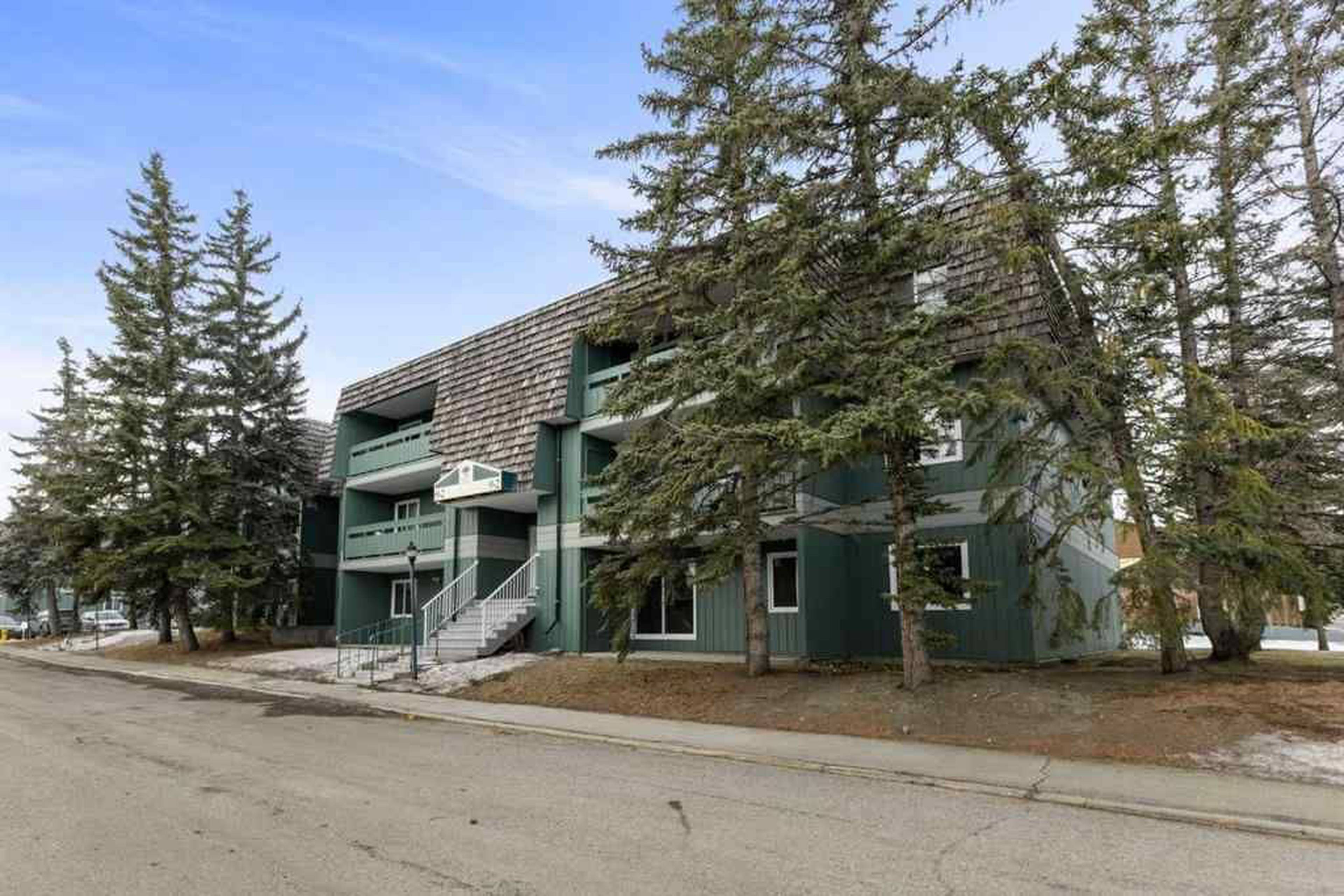 Southampton Green Apartment Building