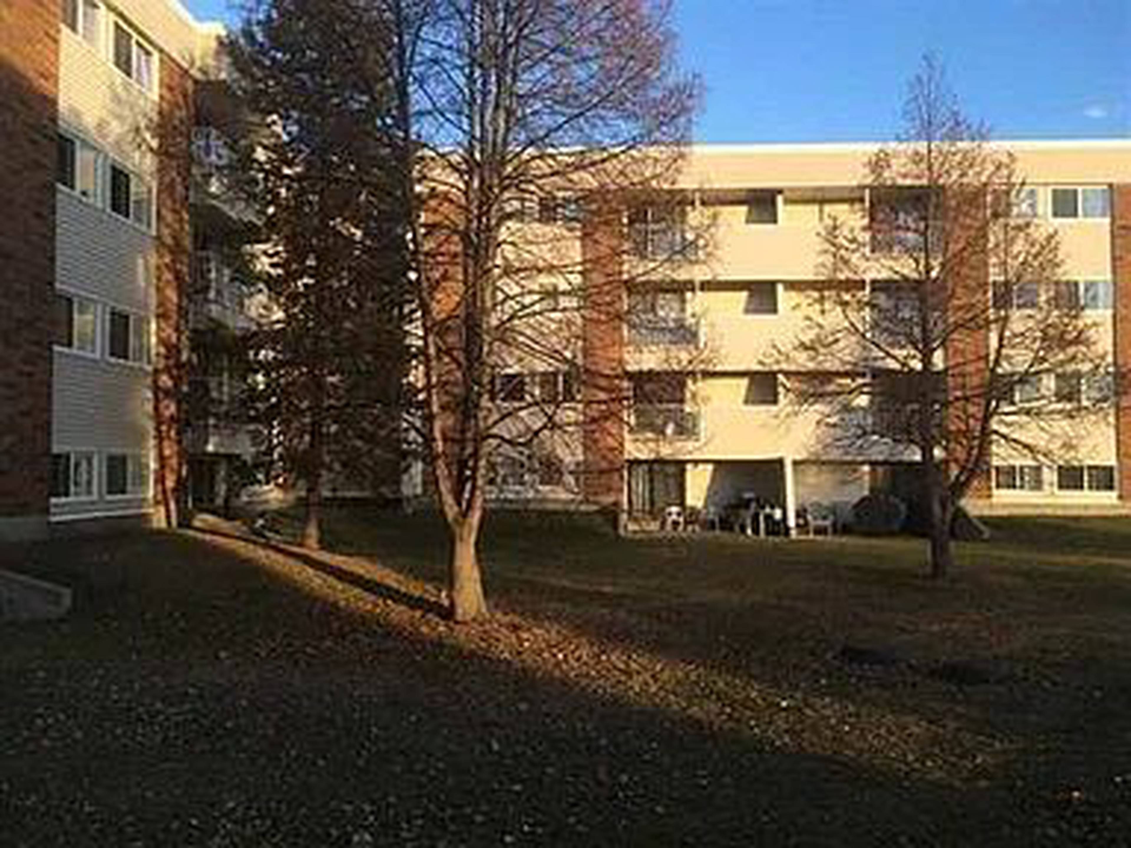 11255 31 Ave NW Apartment Building