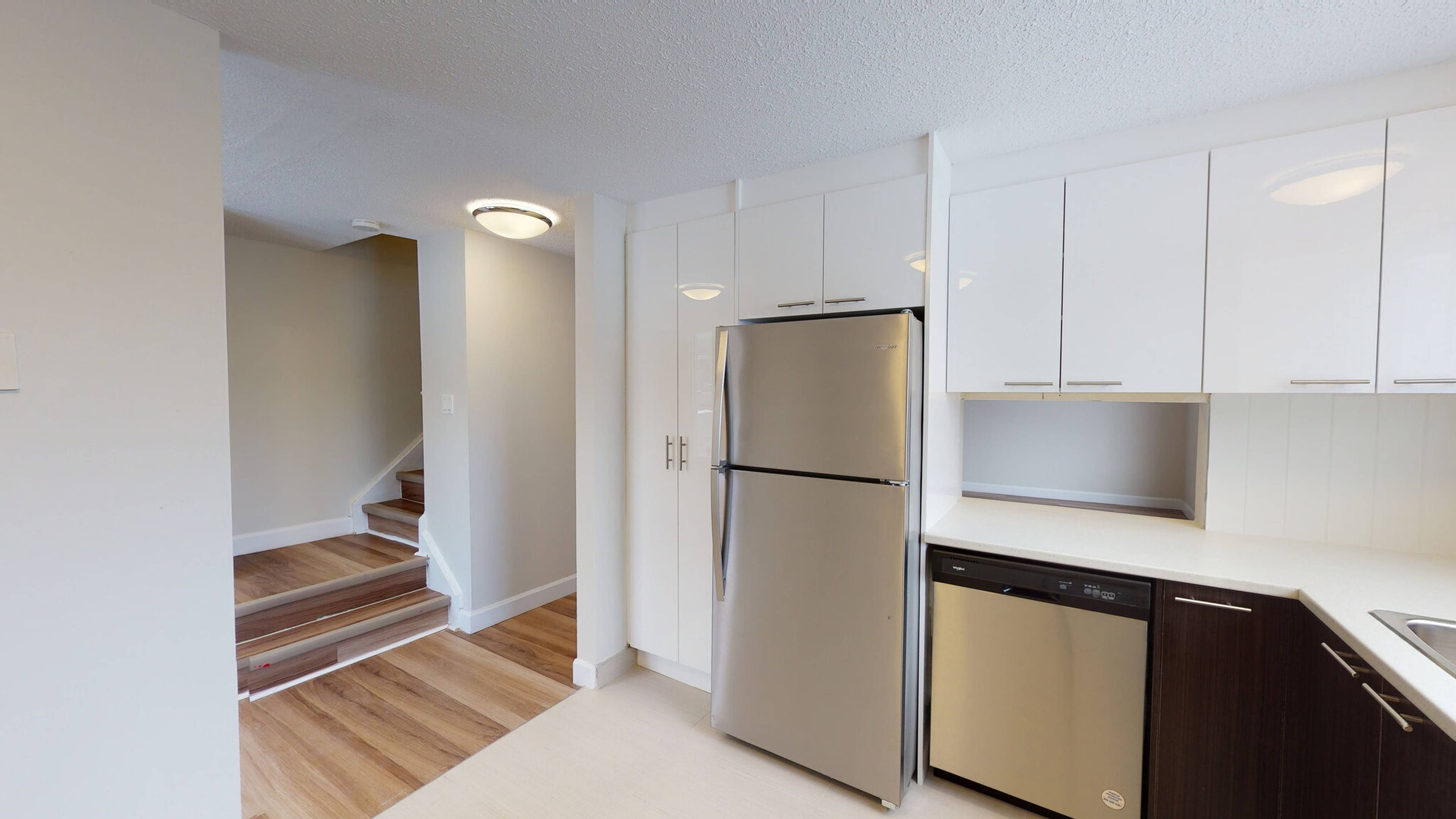 Ogilvie &amp; Elmridge Apartment Building