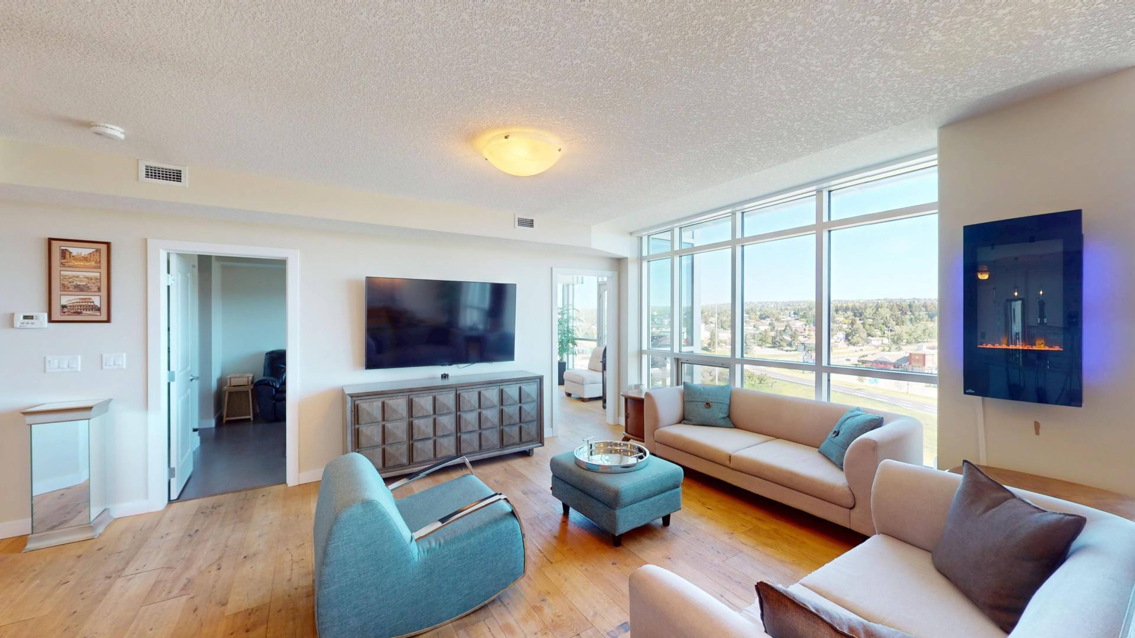 1003 - 16 Varsity Estates Circle Northwest Apartment Building