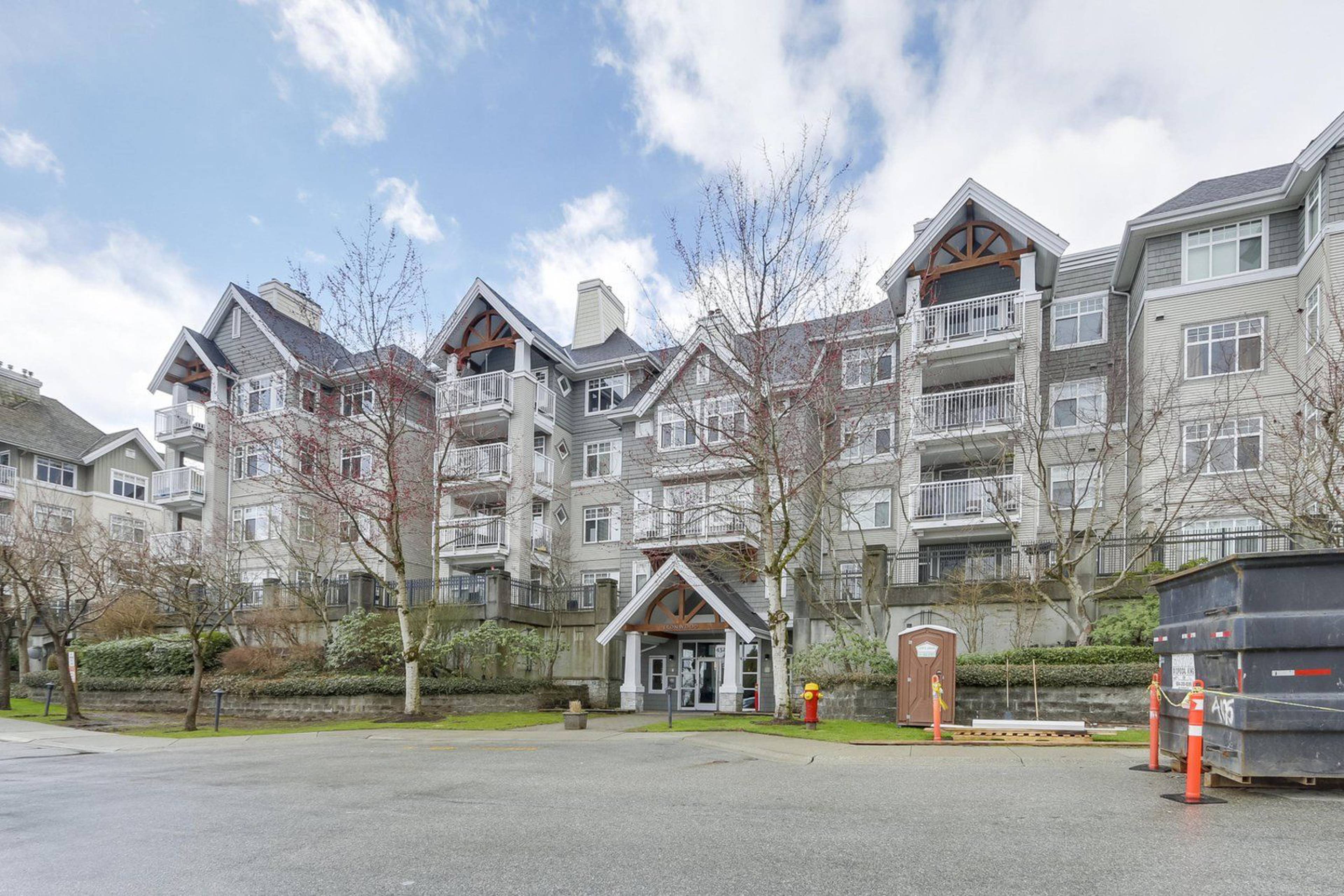 Montreux Apartment Building