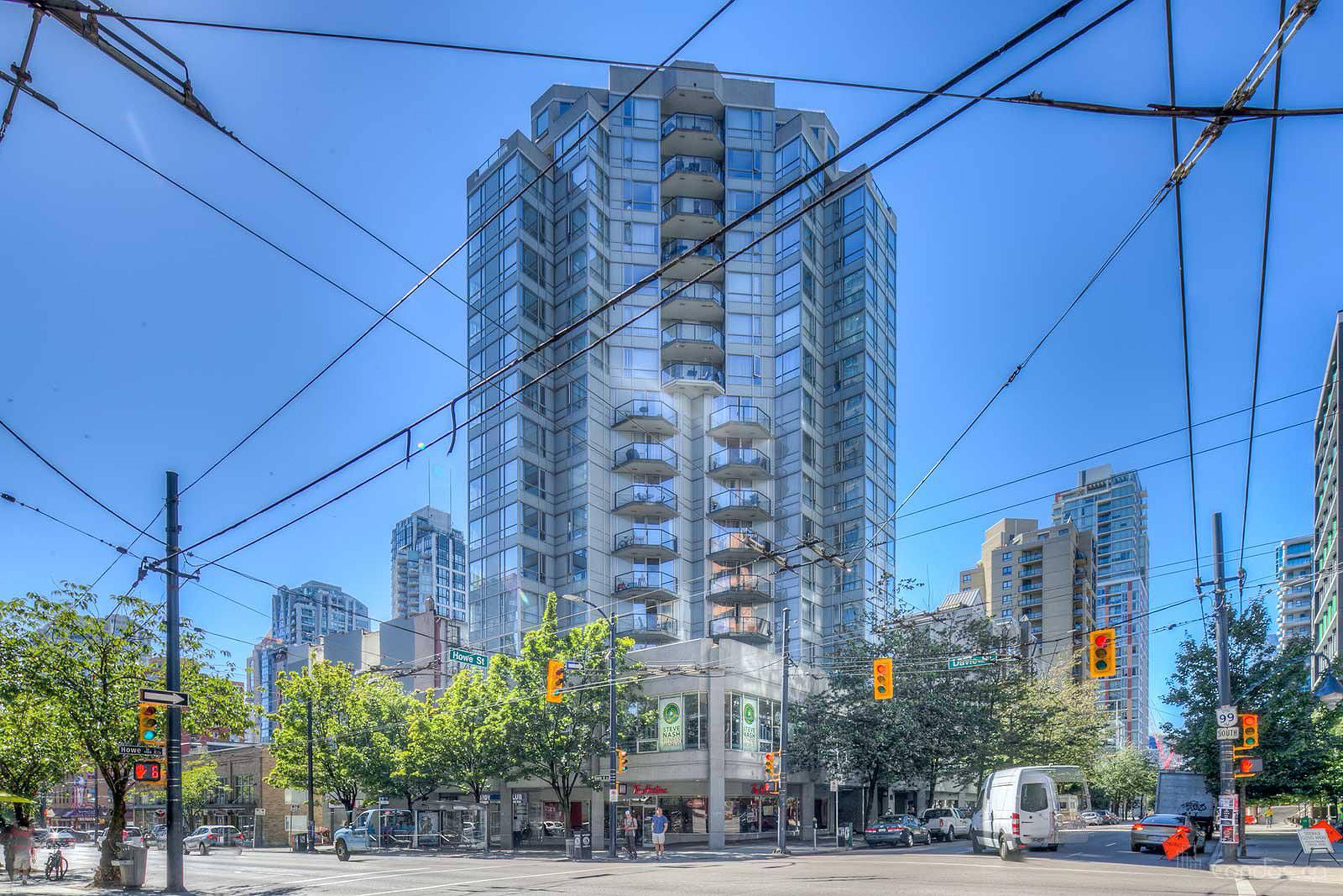 1212 Howe Apartment Building
