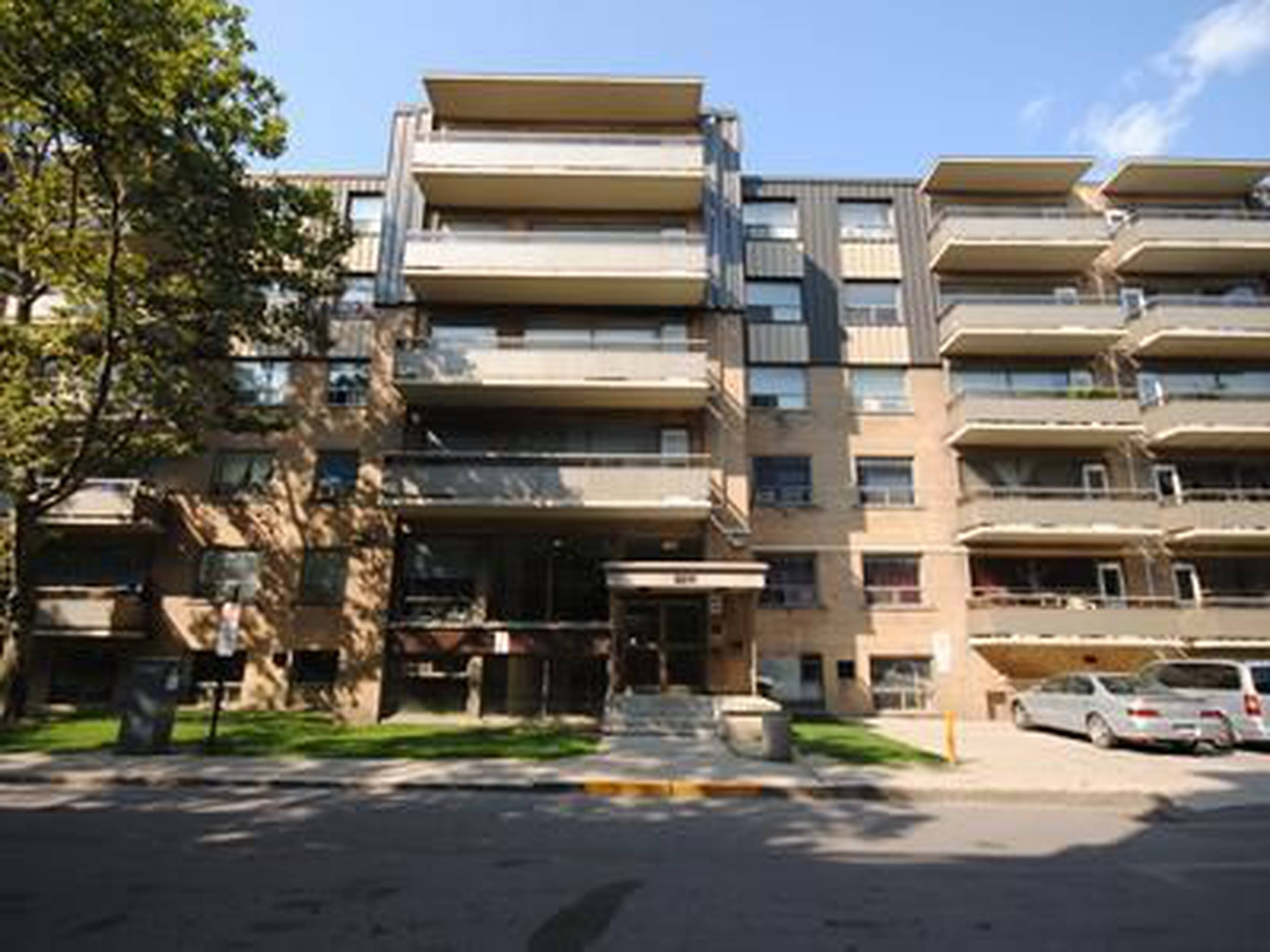 Ionview Court Apartment Building