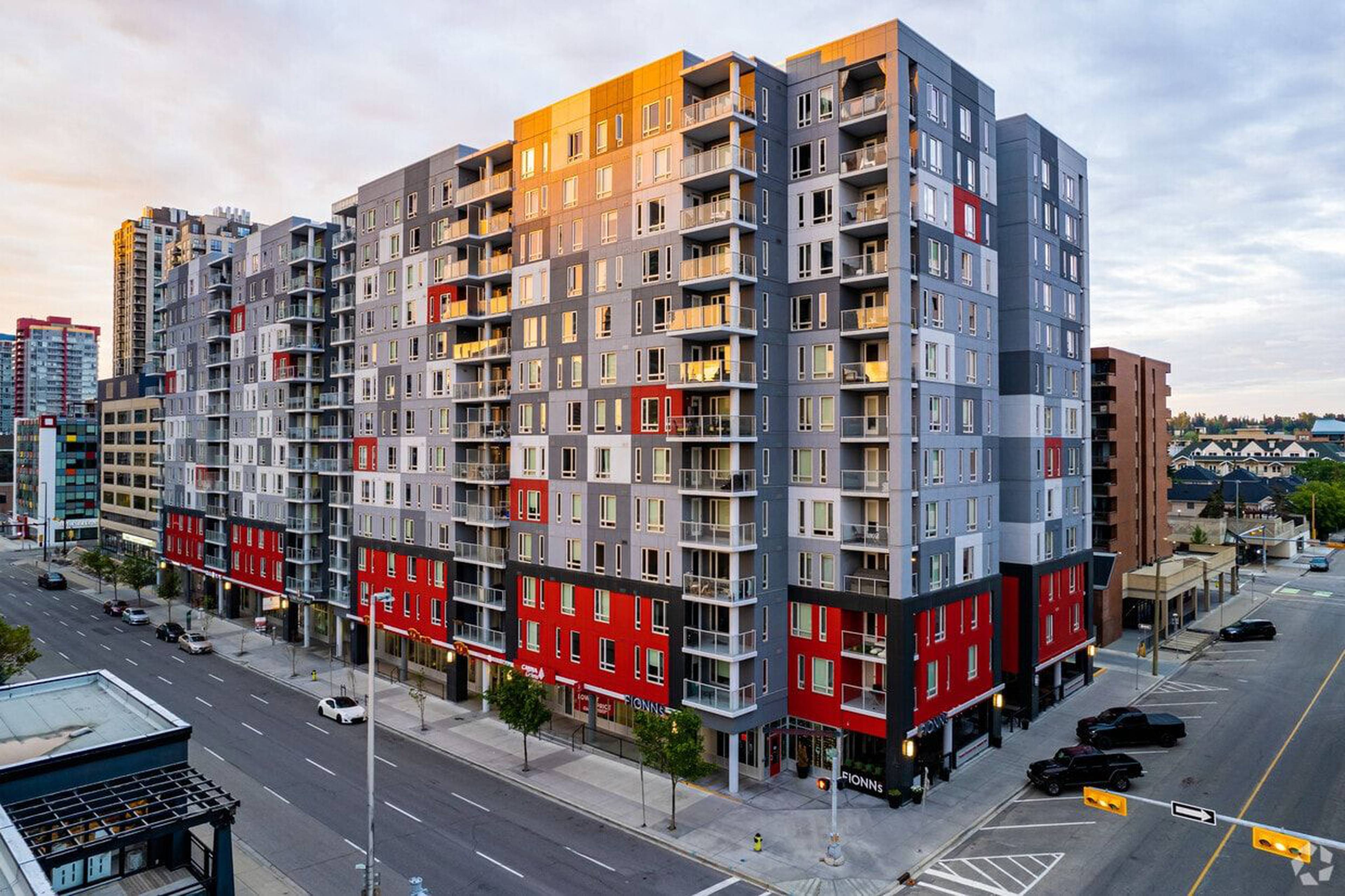 The Metropolitan Apartment Building