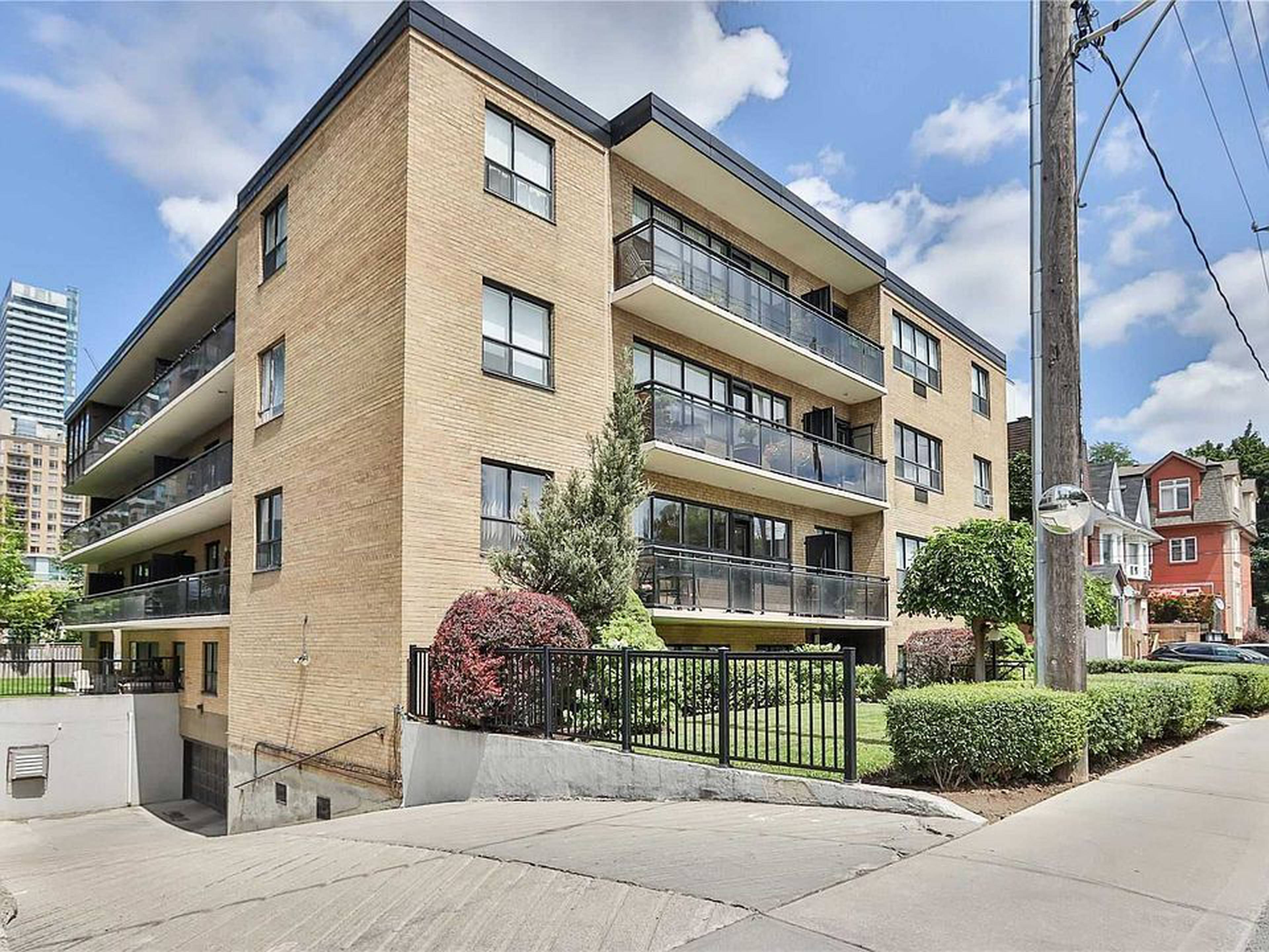 Centropolis Apartment Building