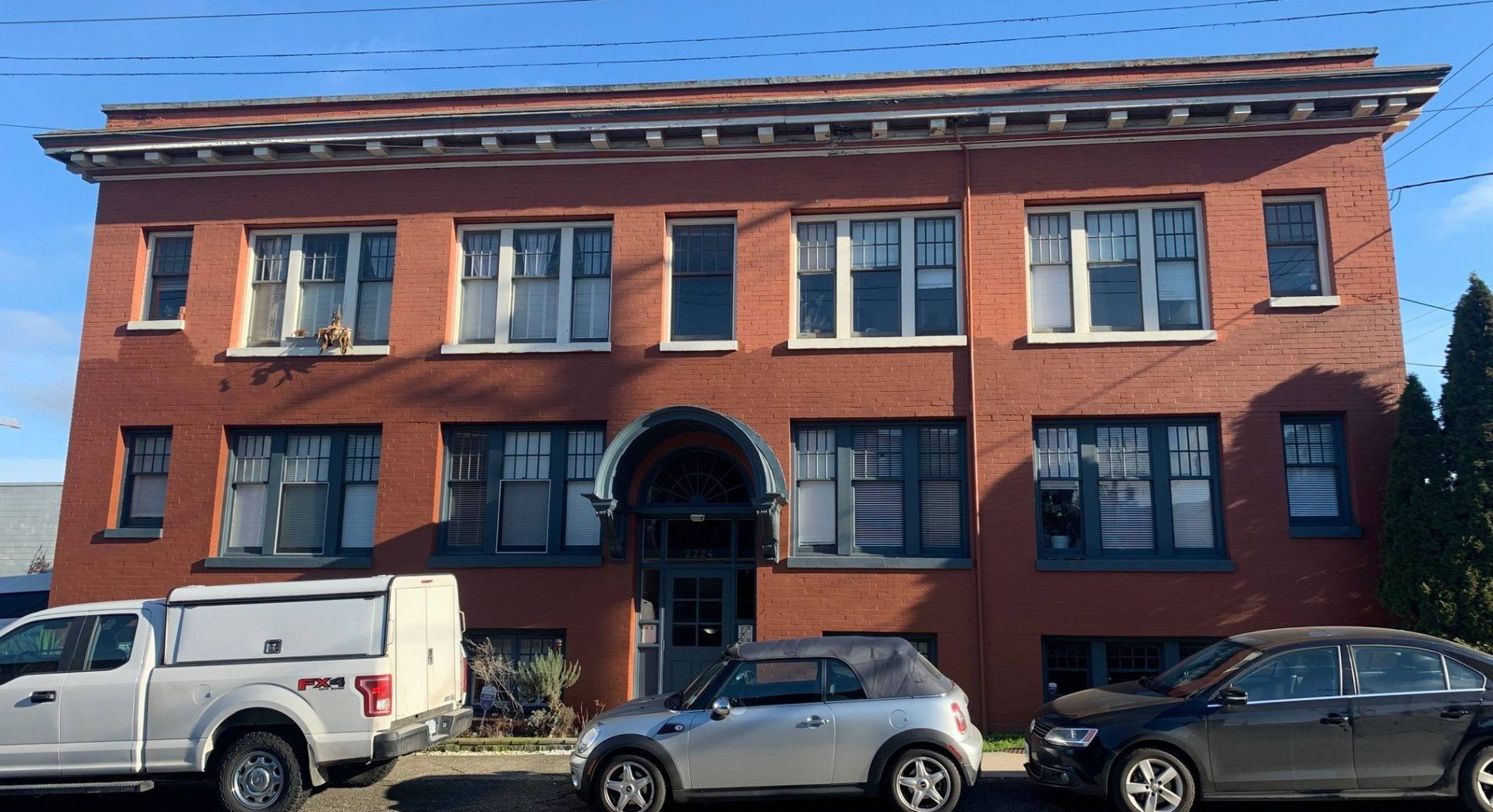 Alberta St Apartment Building
