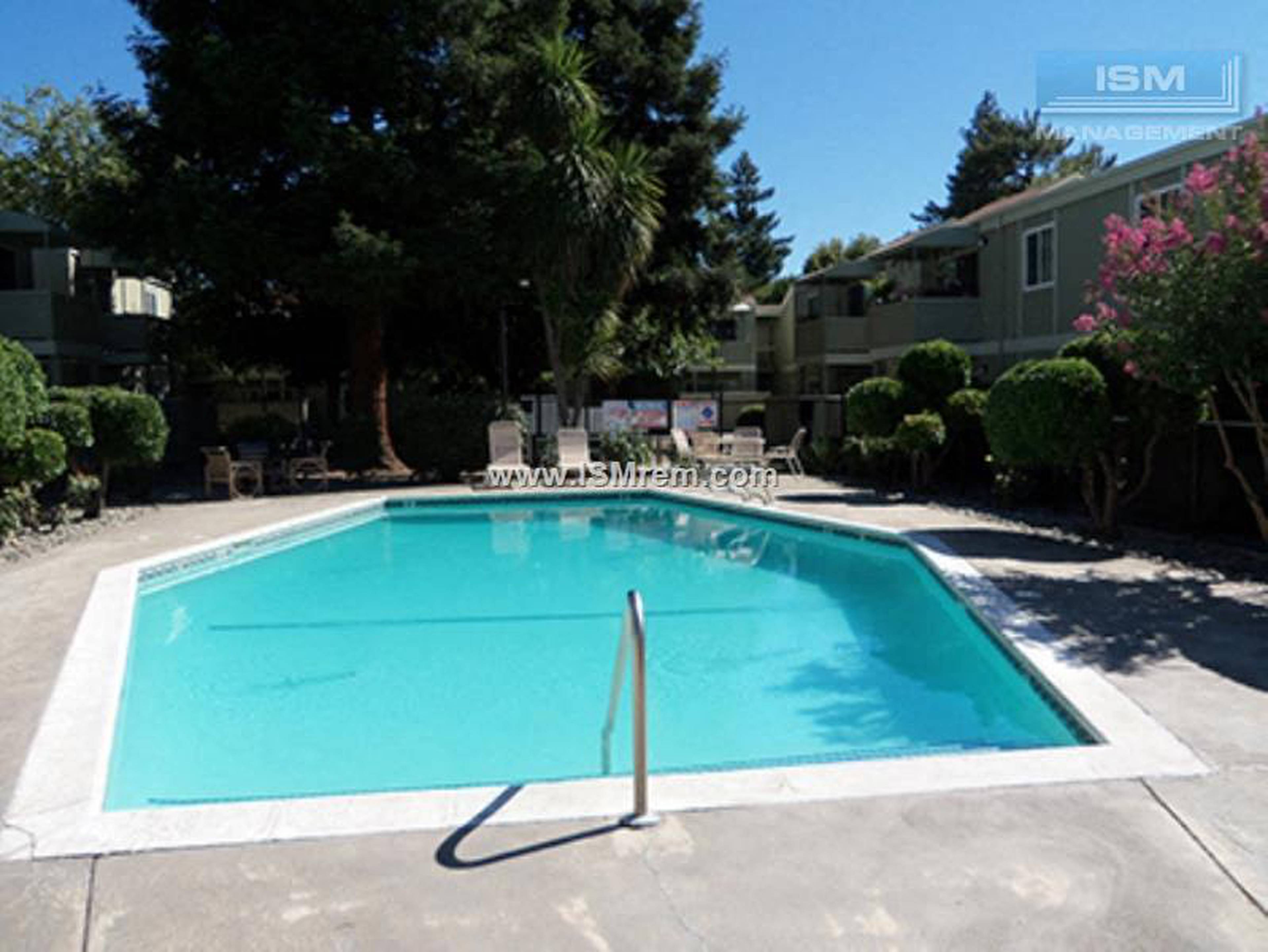 The Villas at Chico Apartment Building