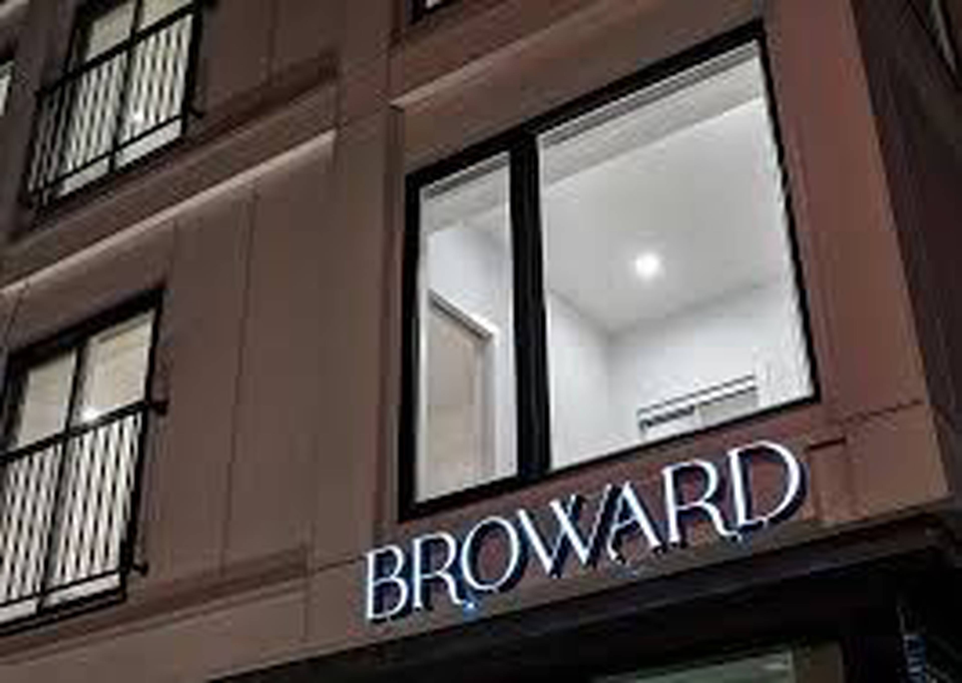 The Broward Apartment Building