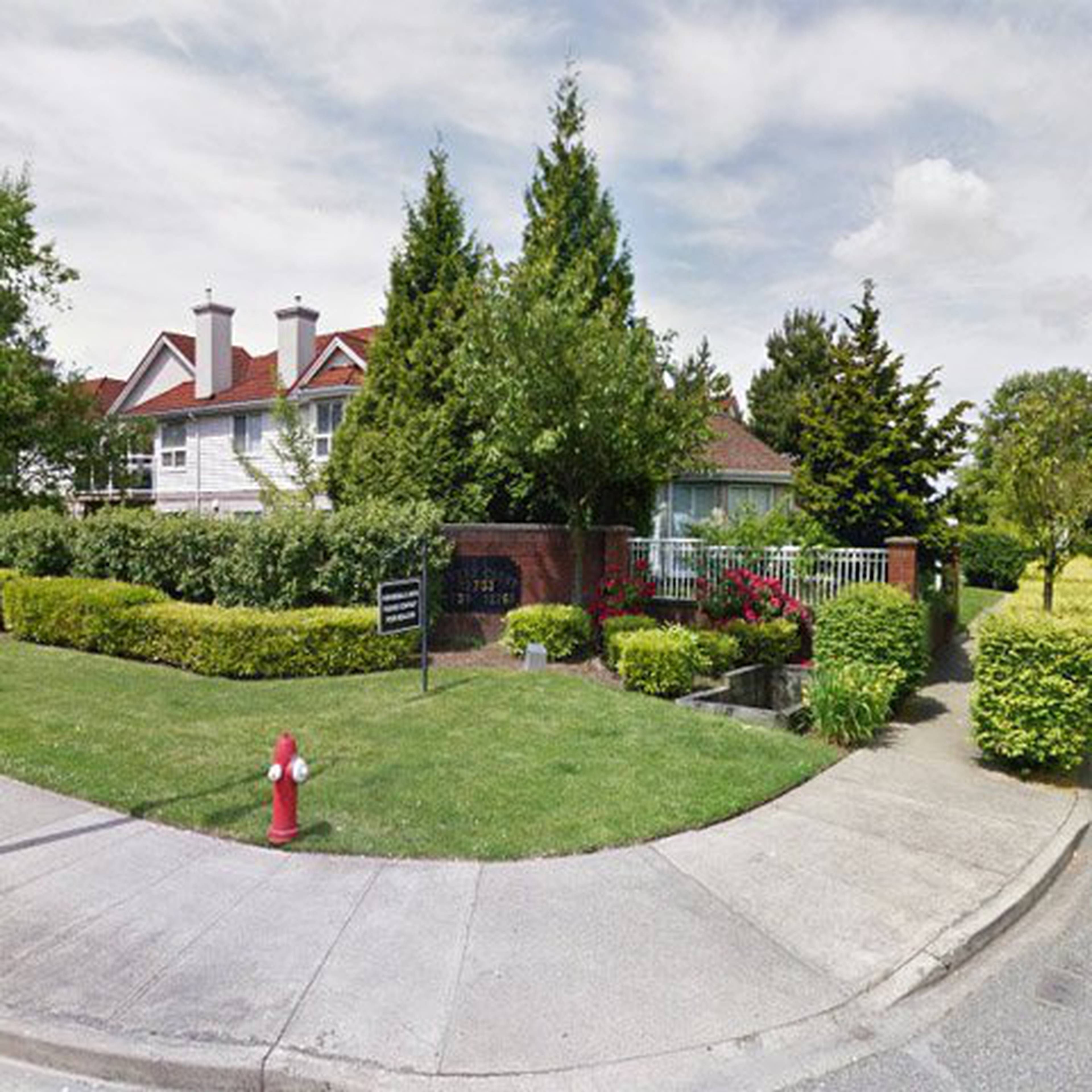 The Savoy I 12769 72 Ave Apartments for Rent Surrey liv.rent