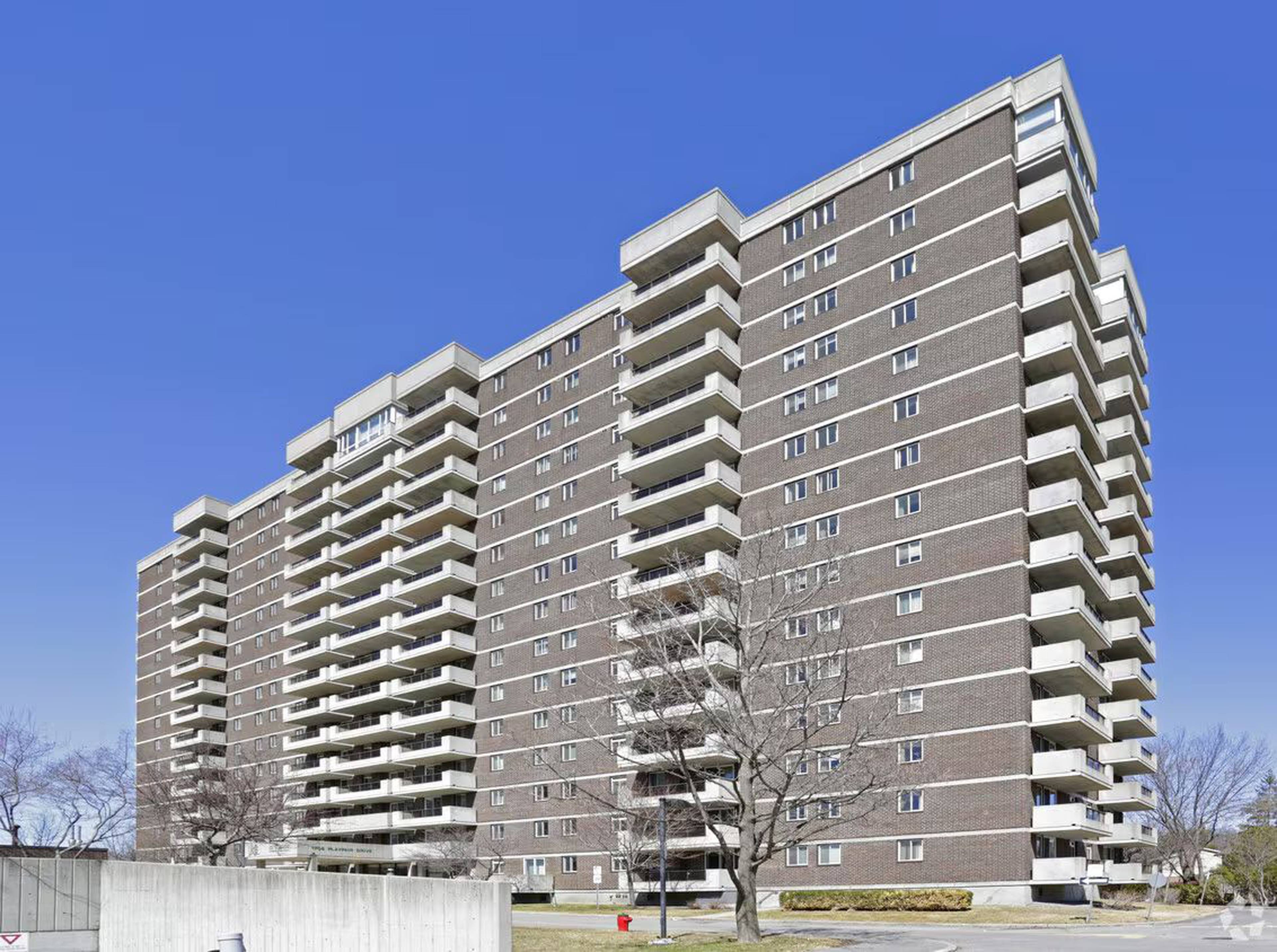 Vista on the Park Apartment Building