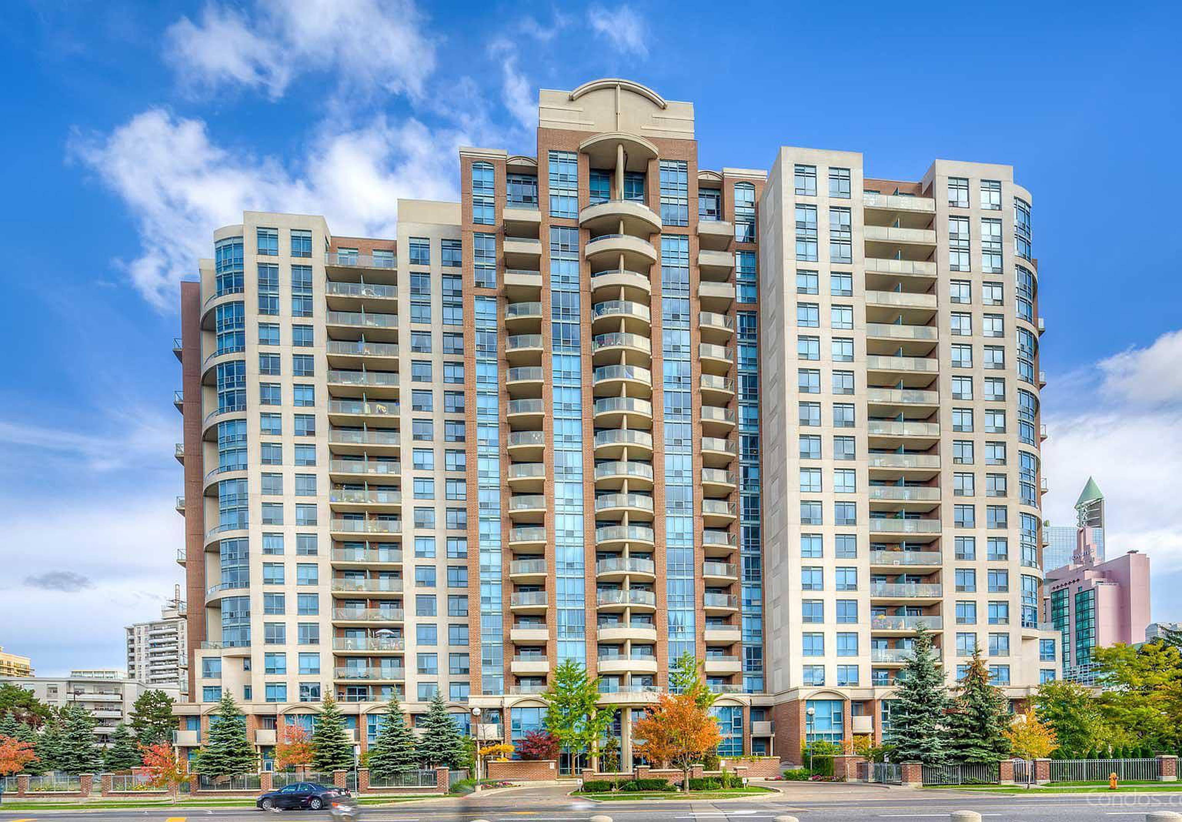 Peninsula Place Apartment Building
