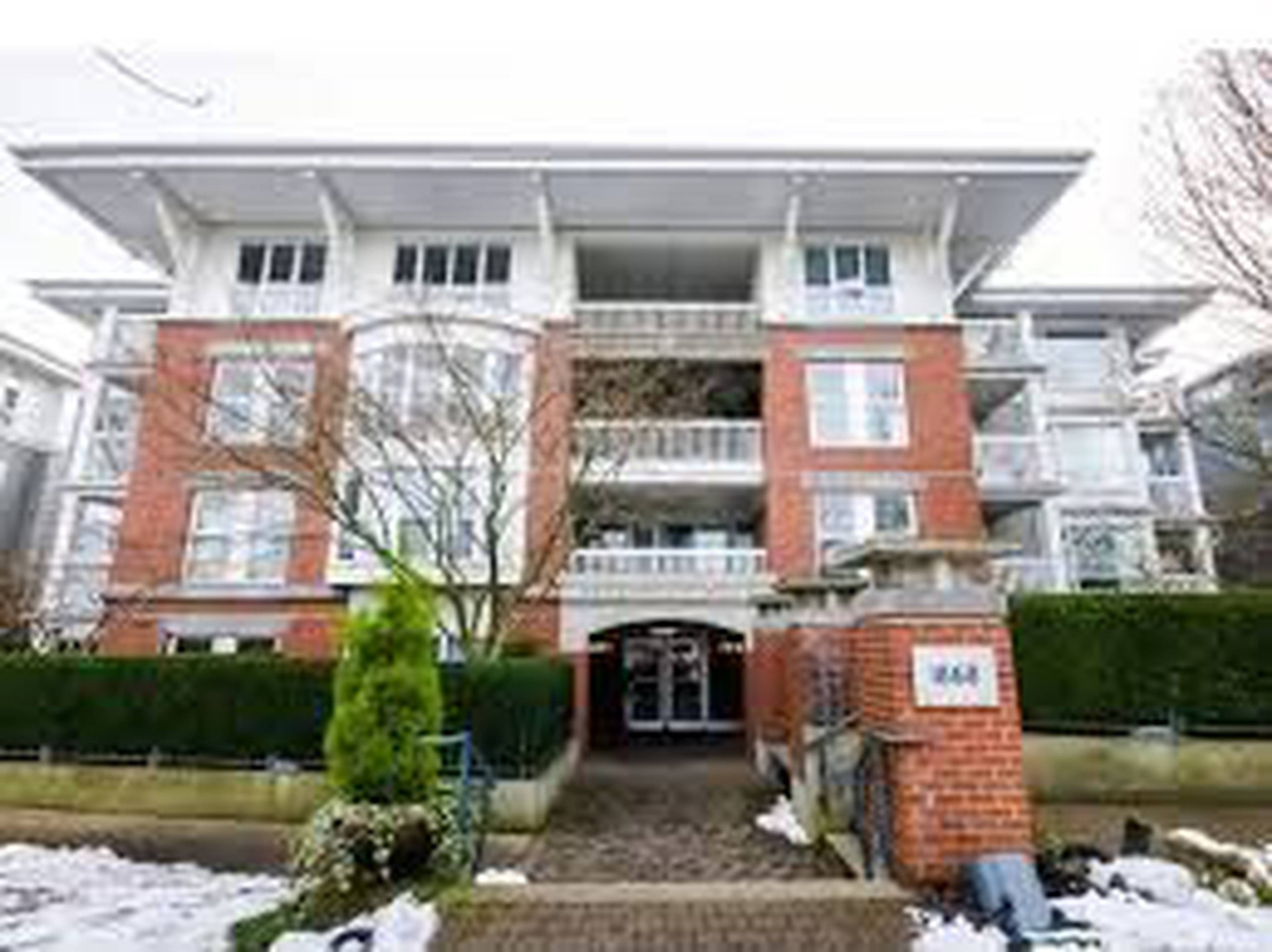 Greenwhich Apartment Building