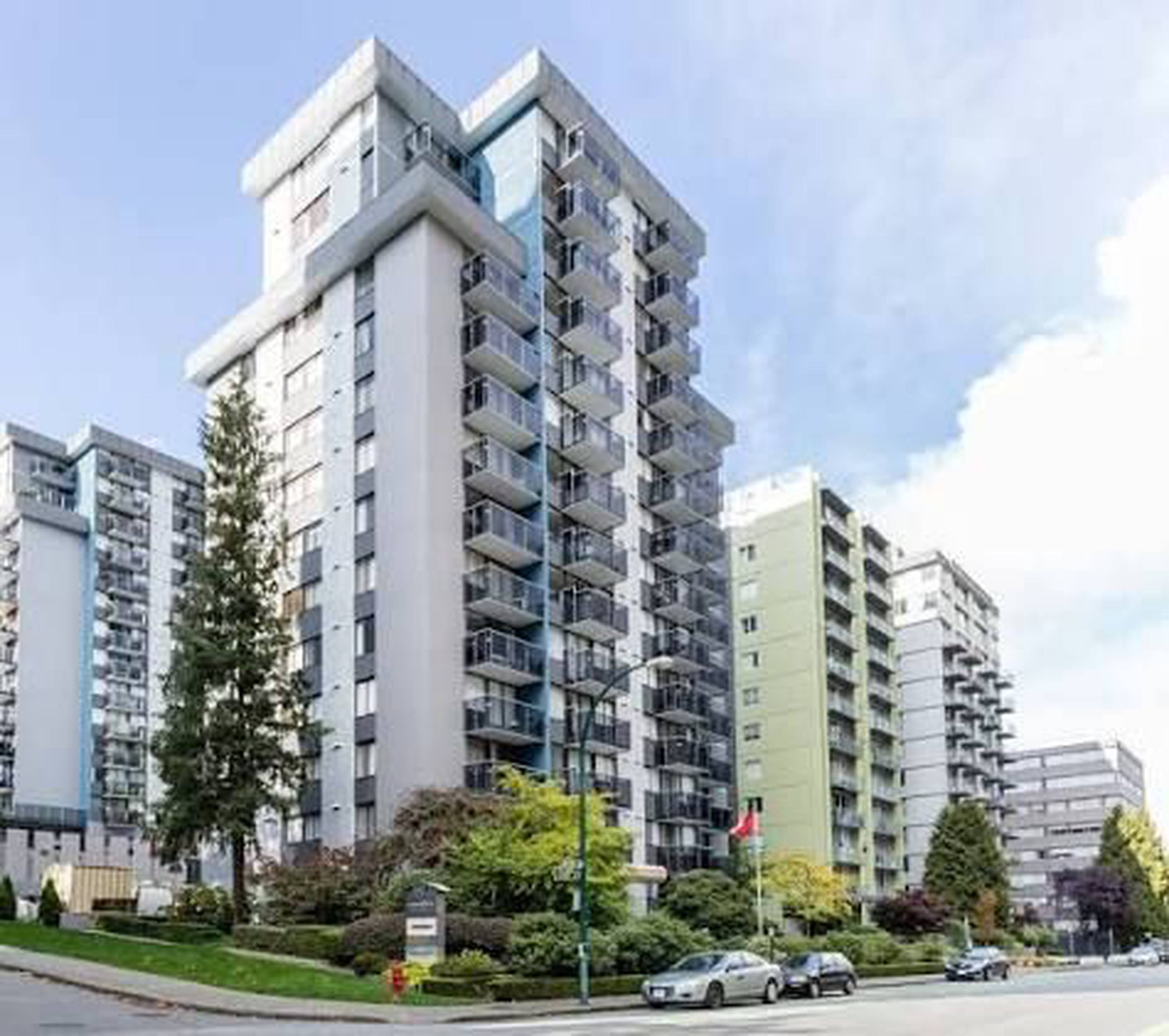 Harbourview Apartment Building