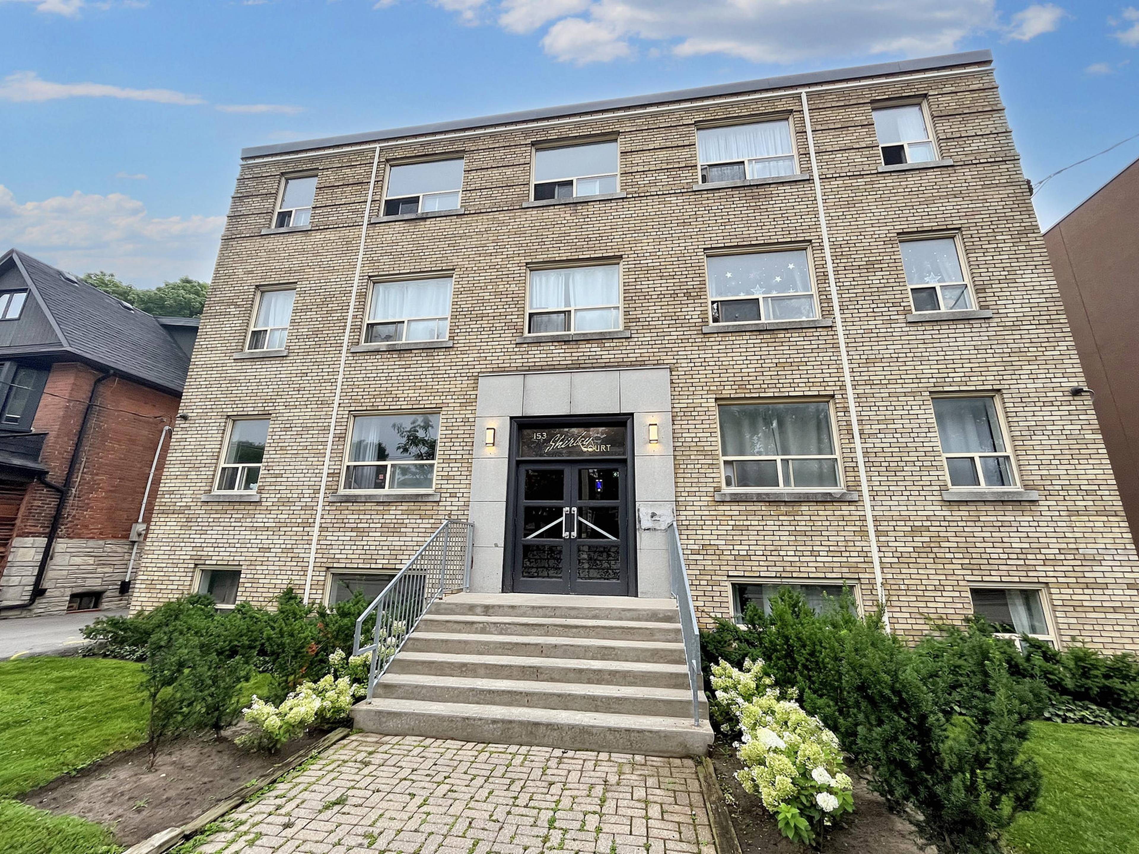 153 Ranleigh Avenue Apartment Building