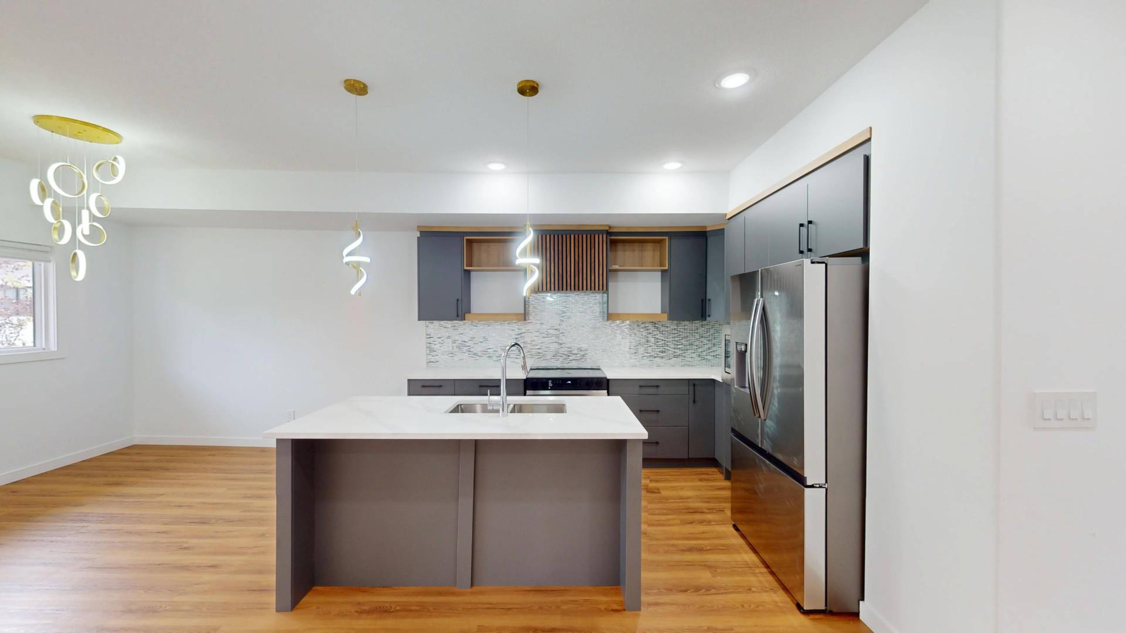 15-130 Hawks Ridge Boulevard NW Apartment Building