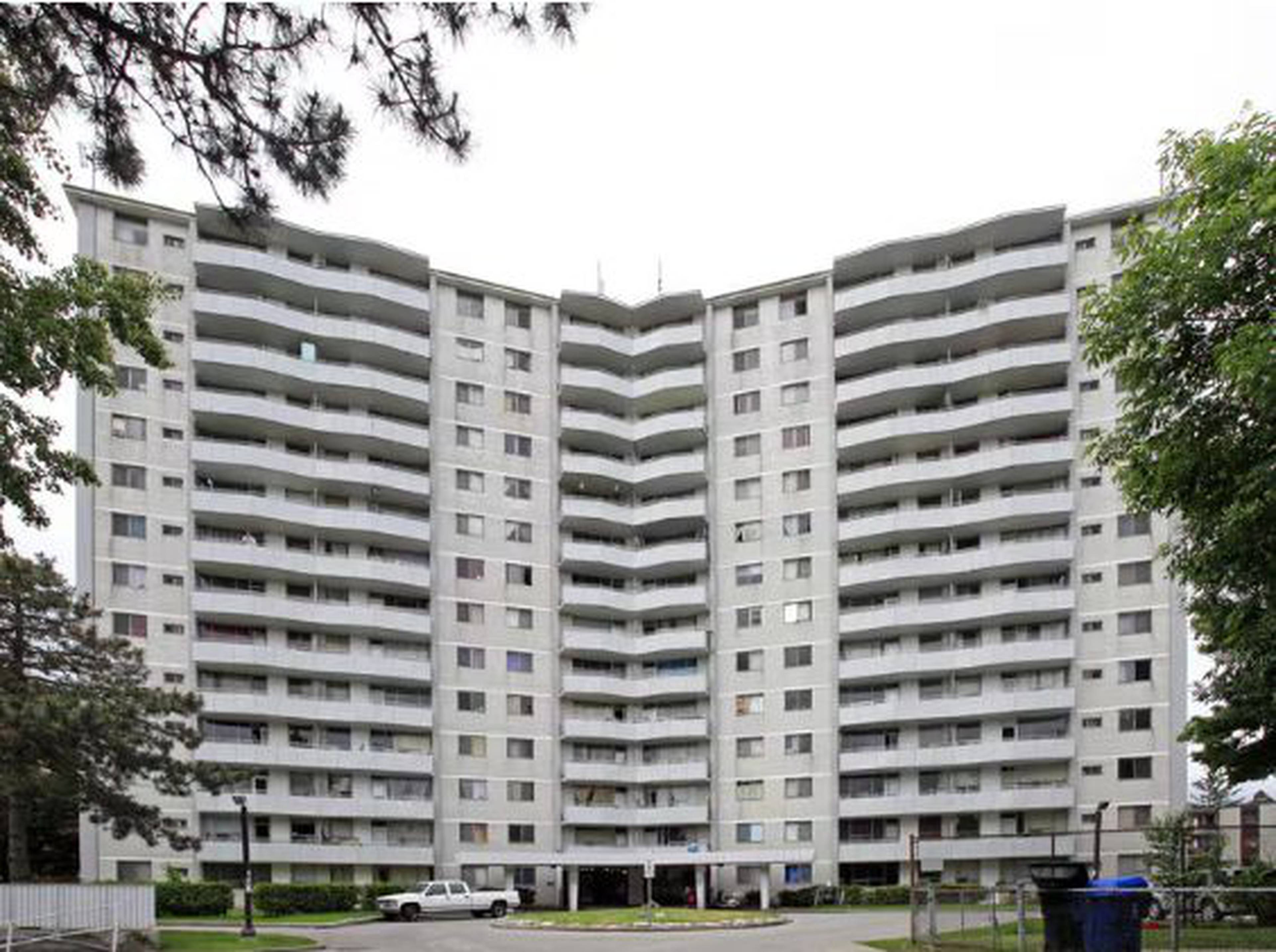 Dawes Rd Apartment Building