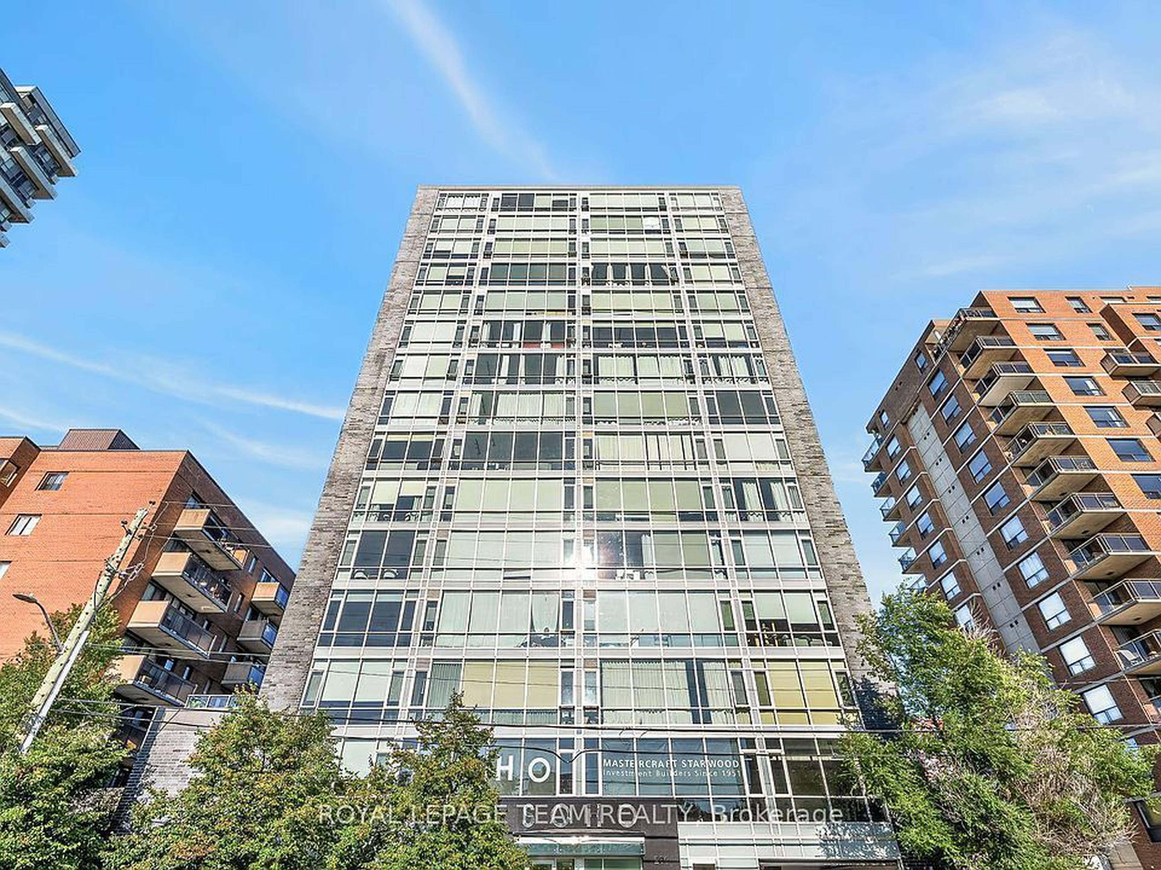 SoHo Parkway Apartment Building