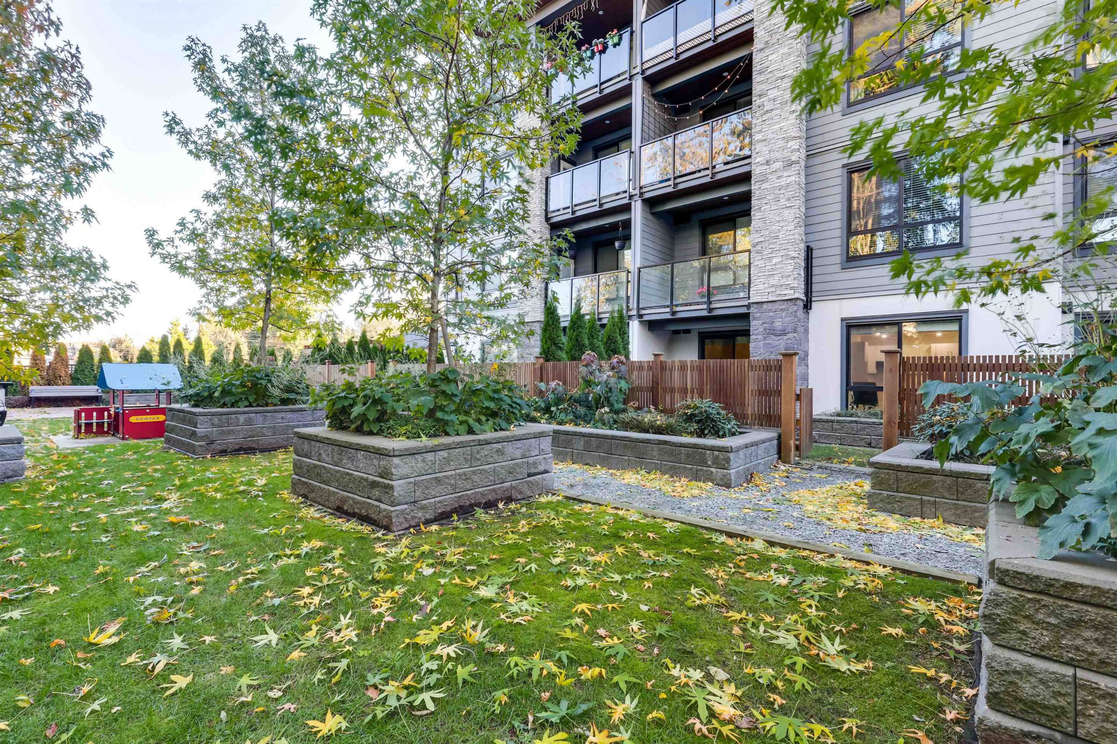 The Guildford 15351 101 Ave Apartments for Rent Surrey liv.rent