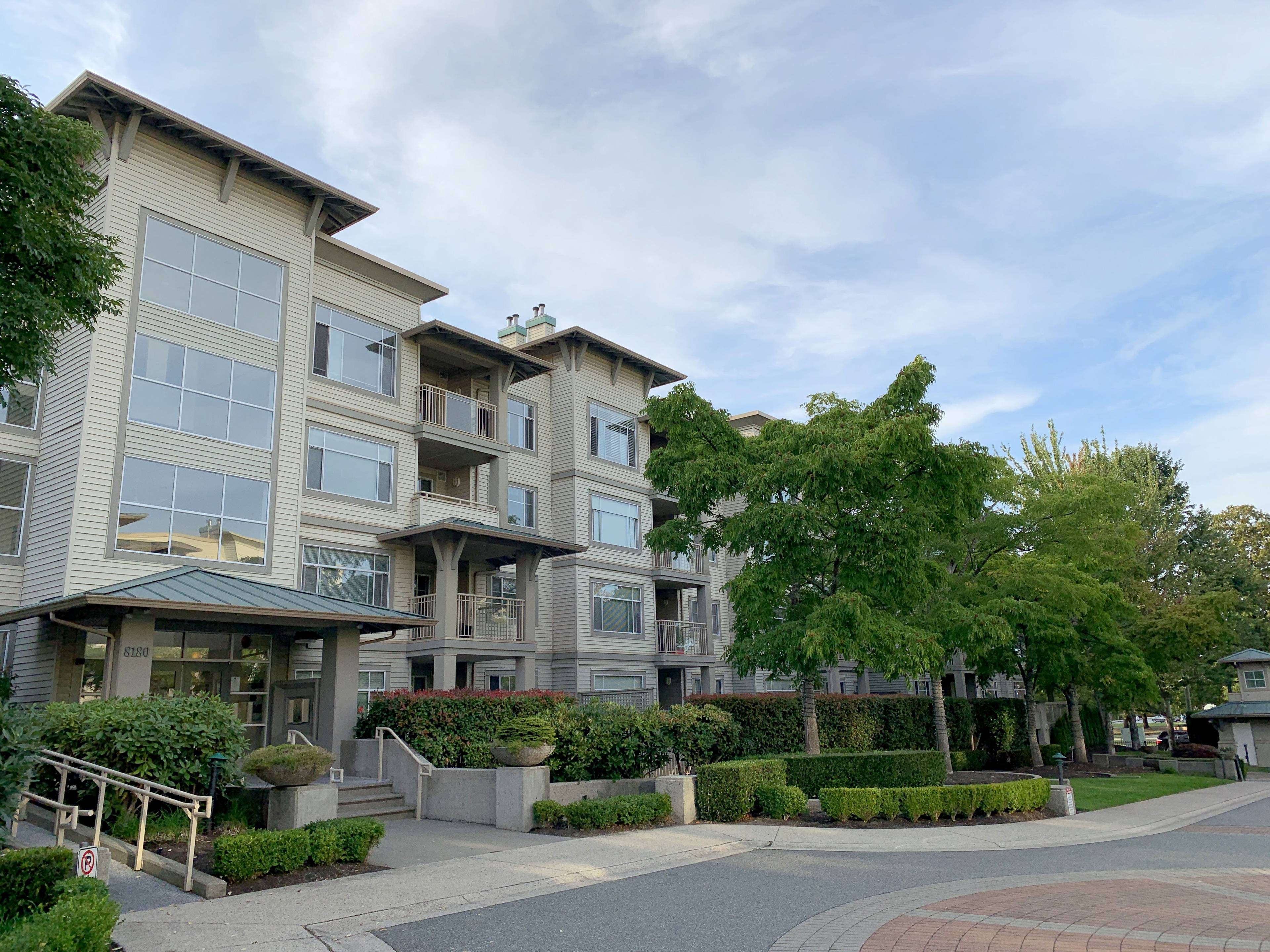 Laguna Apartment Building